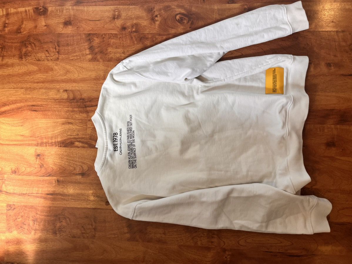 Calvin Klein 205W39NYC calvin klein moon landing rare crewneck Size US M / EU 48-50 / 2 - 6 Thumbnail