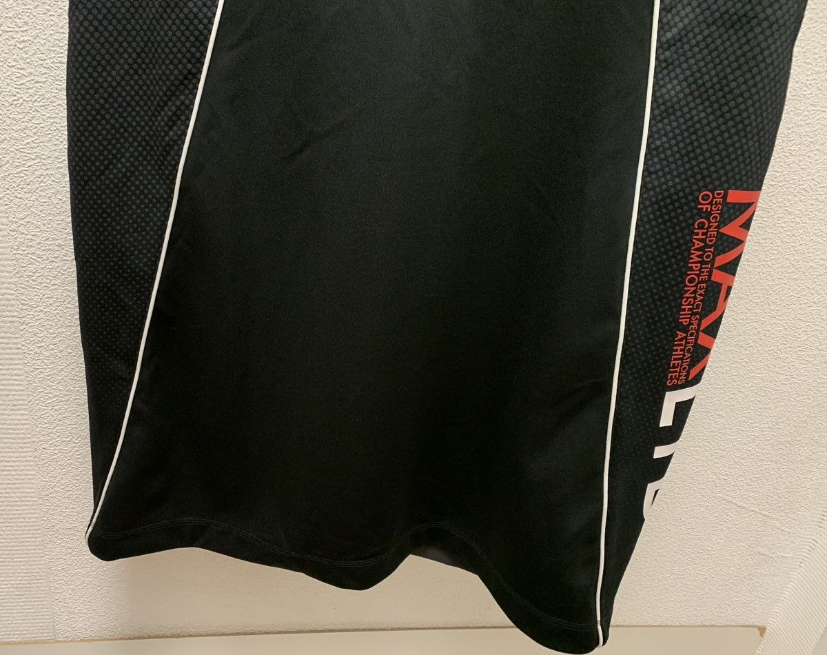 Vintage Nike Airmax LTD vintage black sleeveless Xl sz Size US XL / EU 56 / 4 - 3 Thumbnail