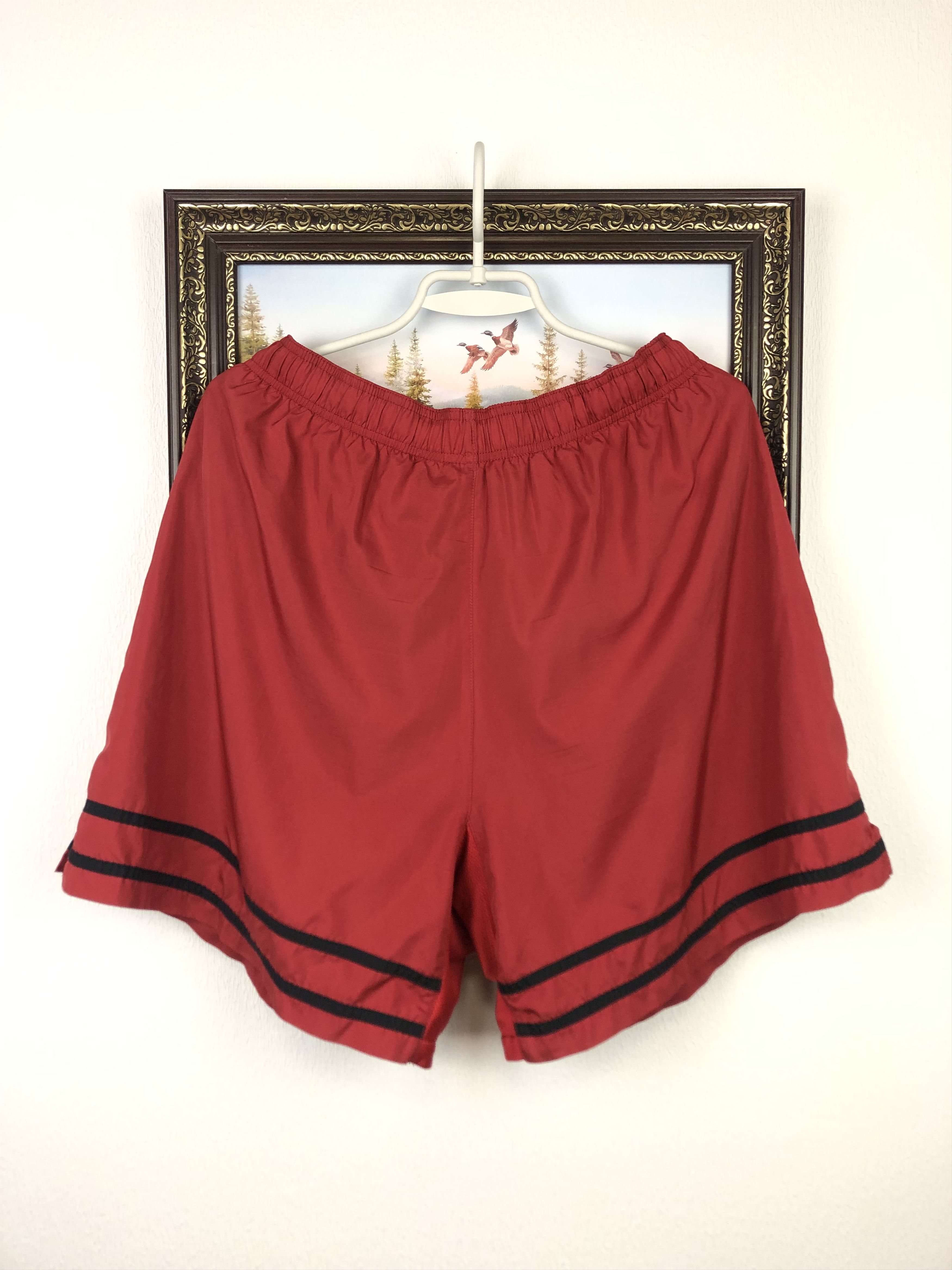 Nike Vintage Nike Atletico Madrid Football Shorts Soccer Size XL Size US 36 / EU 52 - 12 Thumbnail