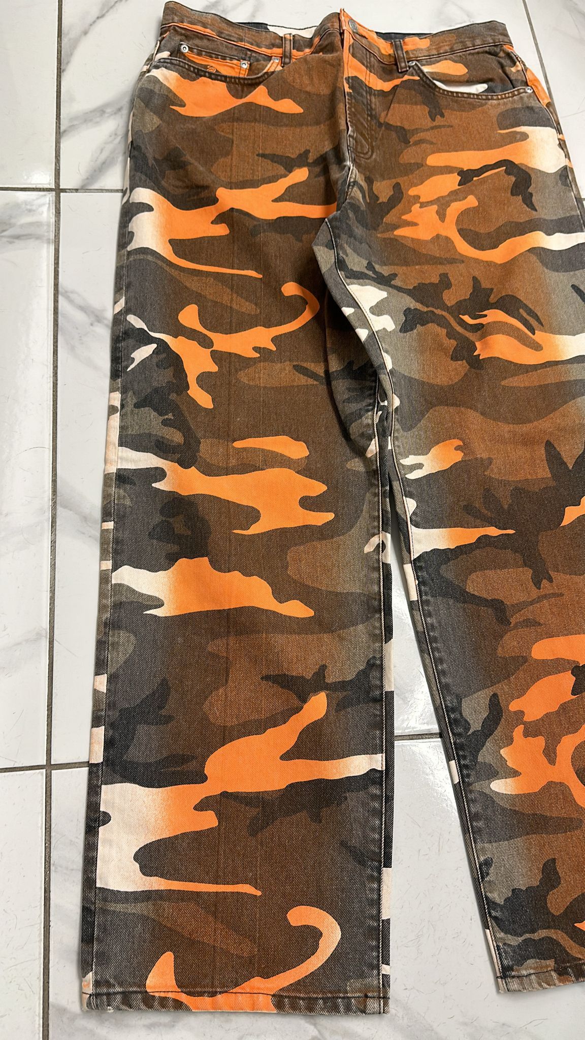 Stussy × Vintage Stüssy Dye Big Ol Spray Jeans Orange Camo Size 32 Size US 32 / EU 48 - 2 Thumbnail