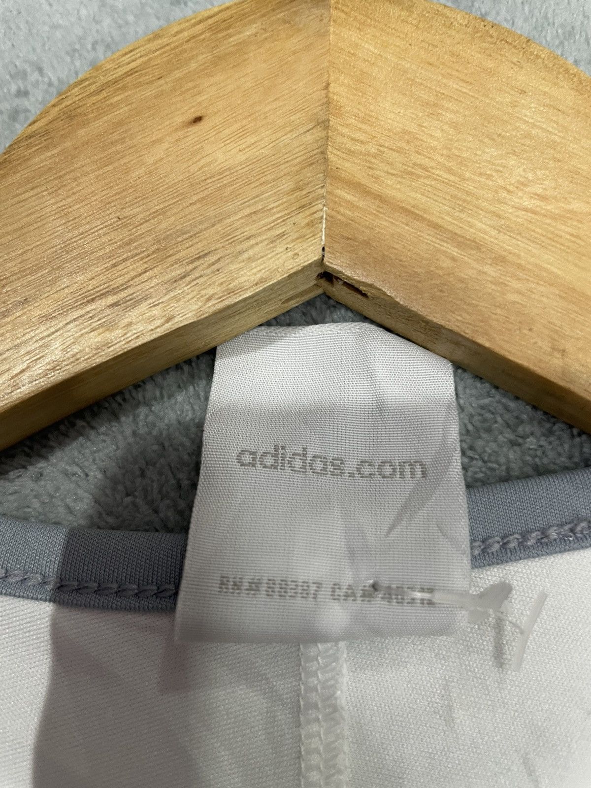 Adidas Real Madrid 2006 Champion Leaque Home Jersey Size US L / EU 52-54 / 3 - 8 Thumbnail