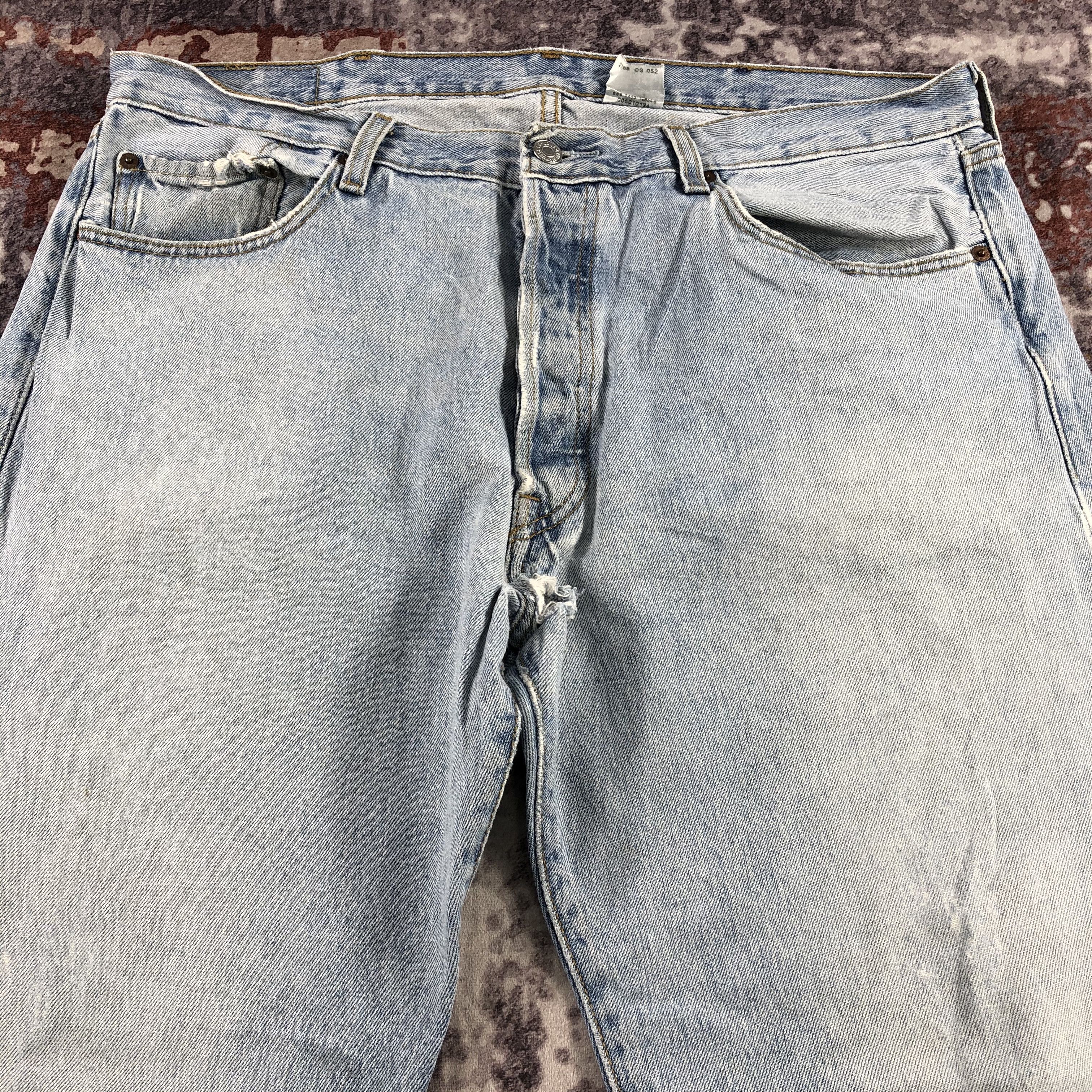 Levi's × Vintage 90s Vintage Light Wash Levis 501 Jeans-JM2842 Size US 38 / EU 54 - 3 Thumbnail