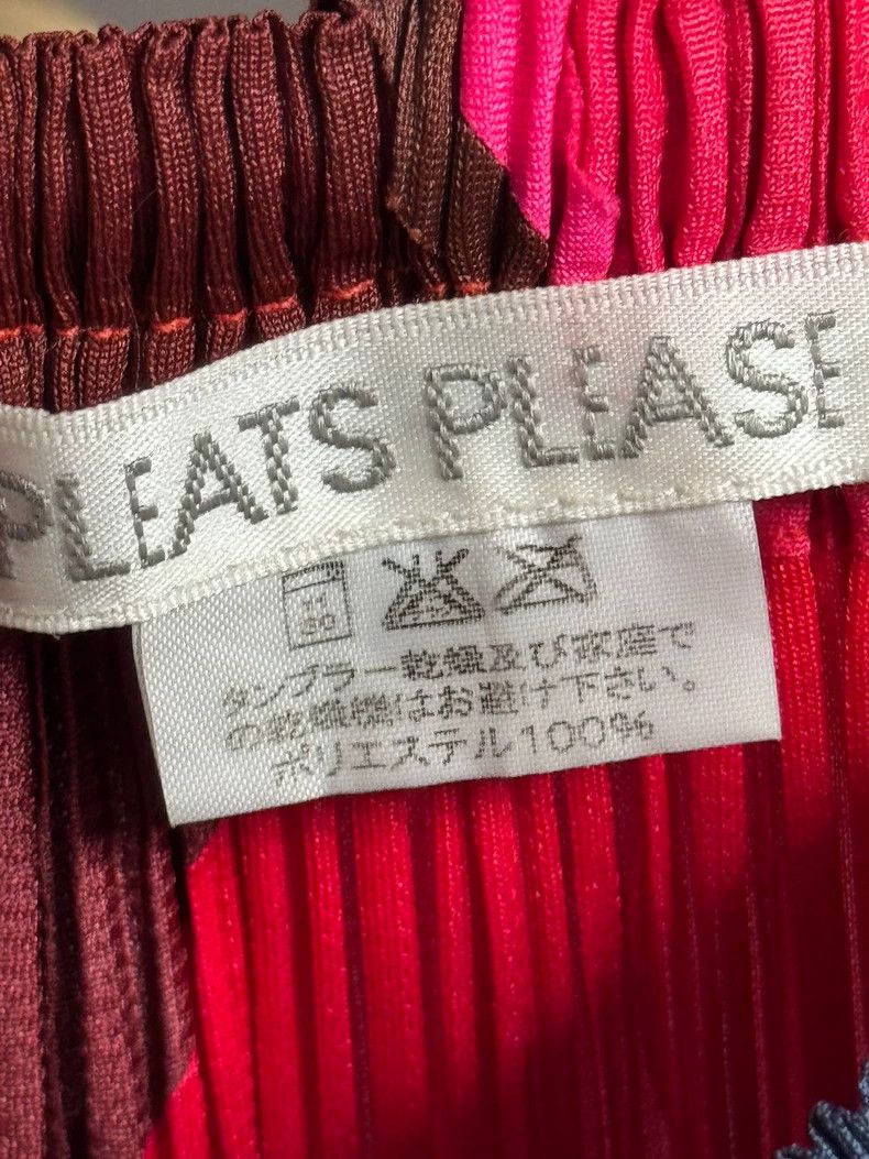 Issey Miyake Issey Miyake size:1 Red diamond-shaped striped patchwork p Size 23" - 4 Thumbnail