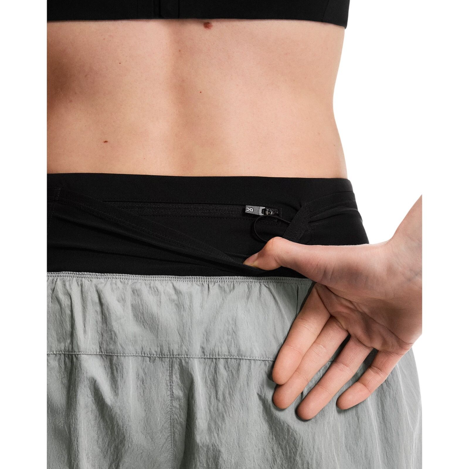 On On Running Performance Volt Grey Shorts Women - Size S - New Size 26" / US 2 / IT 38 - 7 Thumbnail