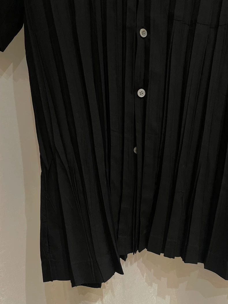 Issey Miyake Issey Miyake Black pleated short-sleeved coat Size L / US 10 / IT 46 - 4 Thumbnail