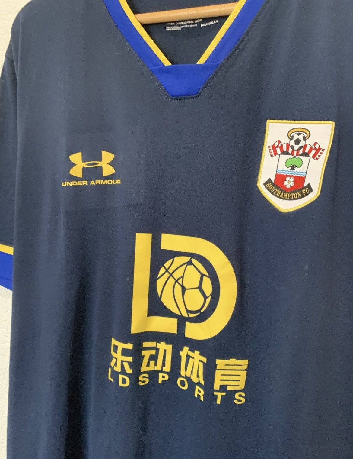 Under Armour SOUTHAMPTON UNDER ARMOUR 2020/2021 HOME KIT SOCCER JERSEY Size US XXL / EU 58 / 5 - 4 Thumbnail
