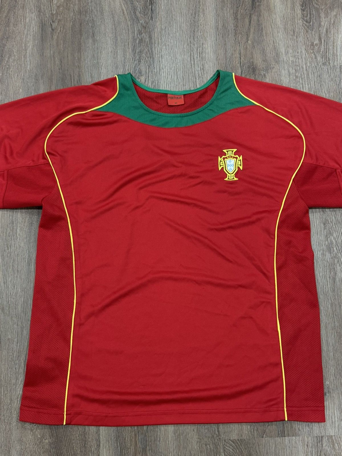 Vintage Vintage Portugal Jersey 🇵🇹 Size US M / EU 48-50 / 2 - 3 Thumbnail