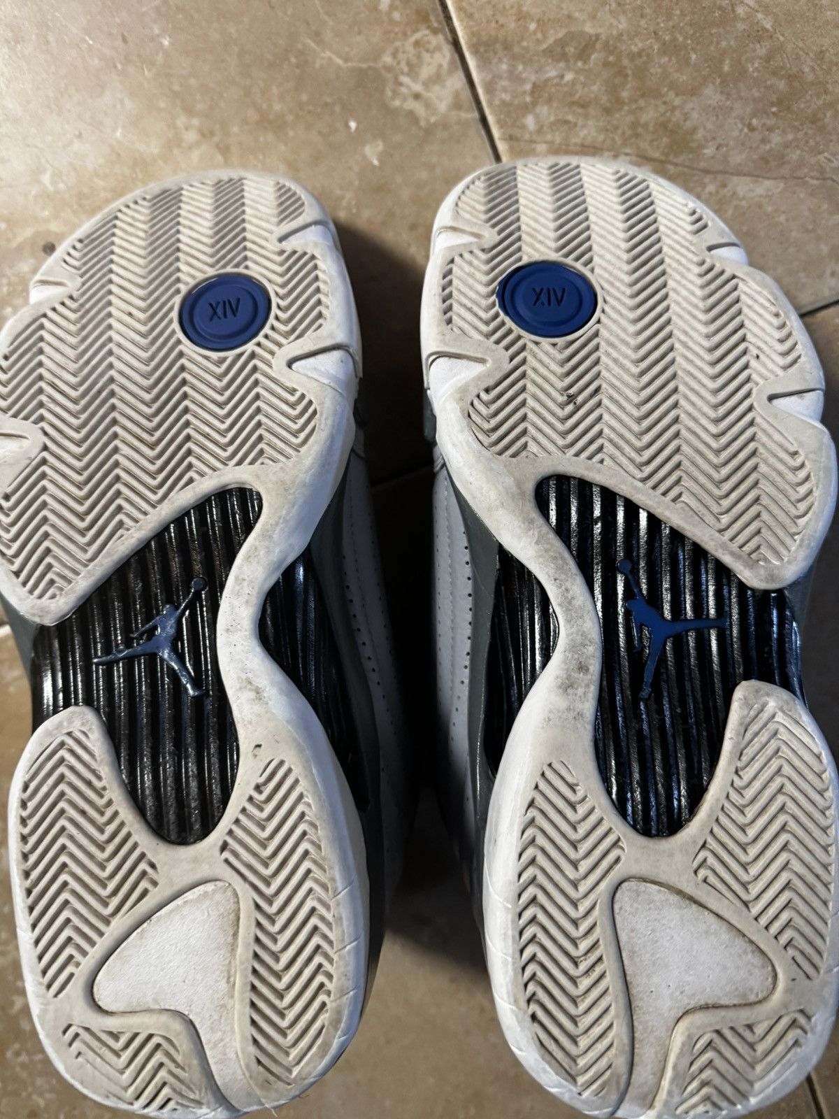 Jordan Brand JORDAN RETRO 14s WOLF GREY/ BLUE/ WHITE in 7.5m Size US 7.5 / EU 40-41 - 4 Thumbnail