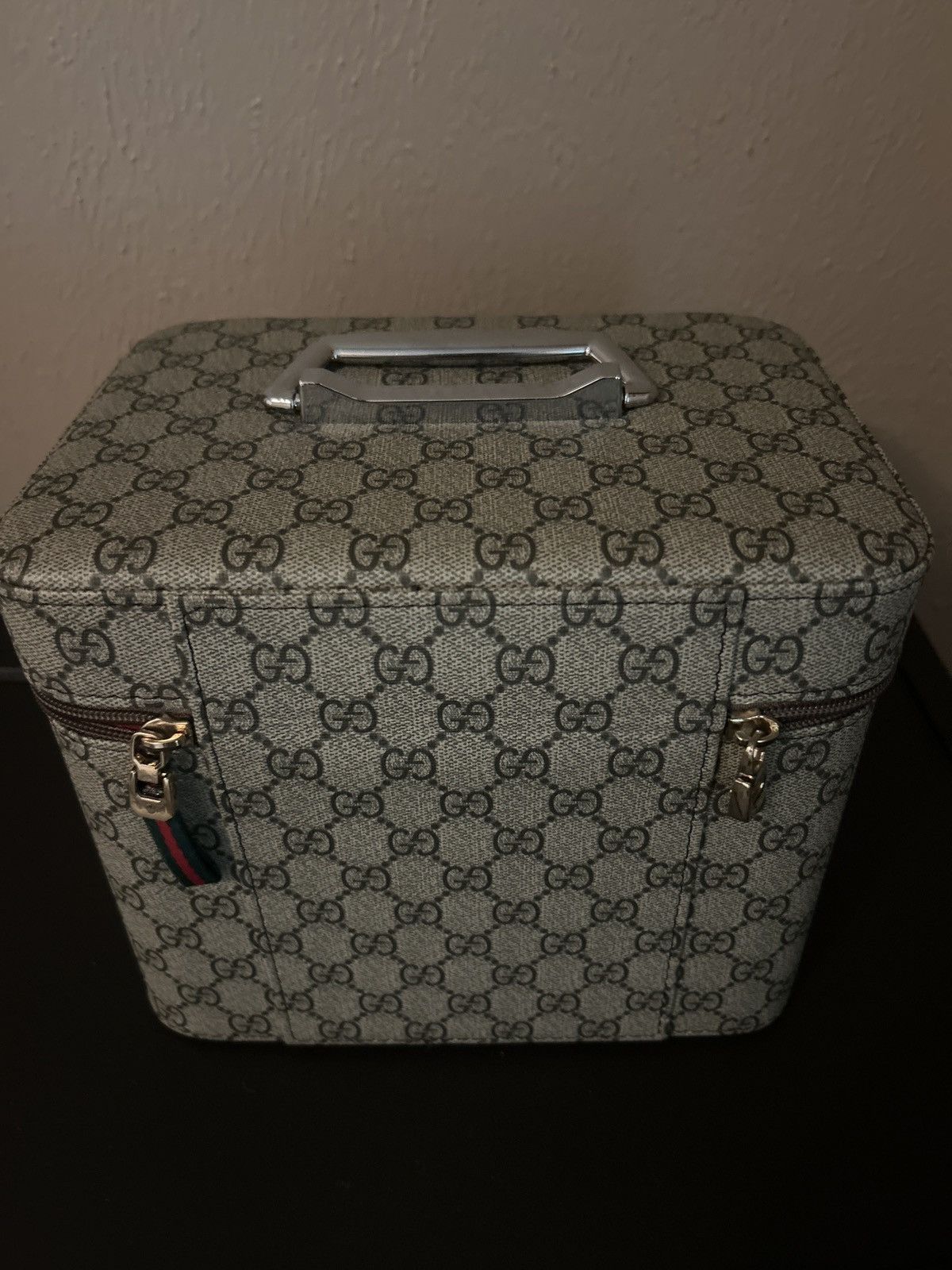Other Box for makeup, lotion among other items Personal Size ONE SIZE - 7 Thumbnail