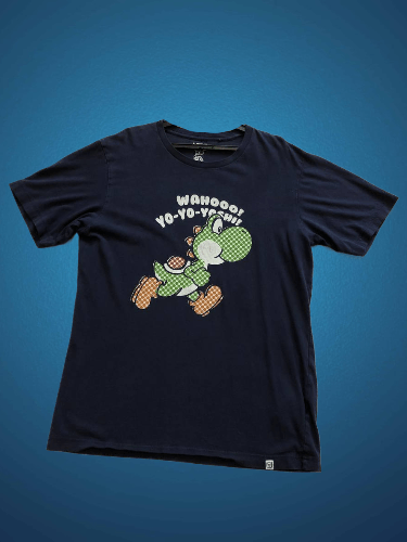 Uniqlo Uniqlo T-shirt Graphique Super Mario Nintendo Yoshi Size S Size US S / EU 44-46 / 1 - 1 Thumbnail