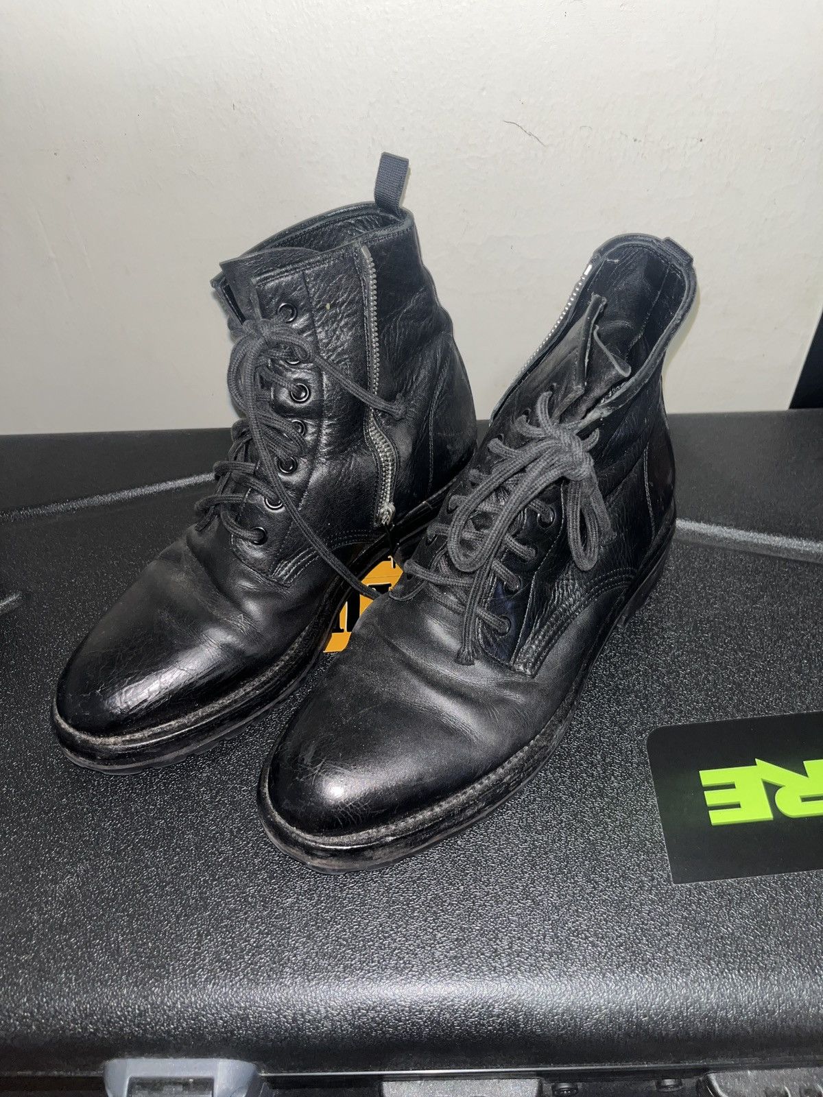 Saint Laurent Paris Single Zip Ranger Boots