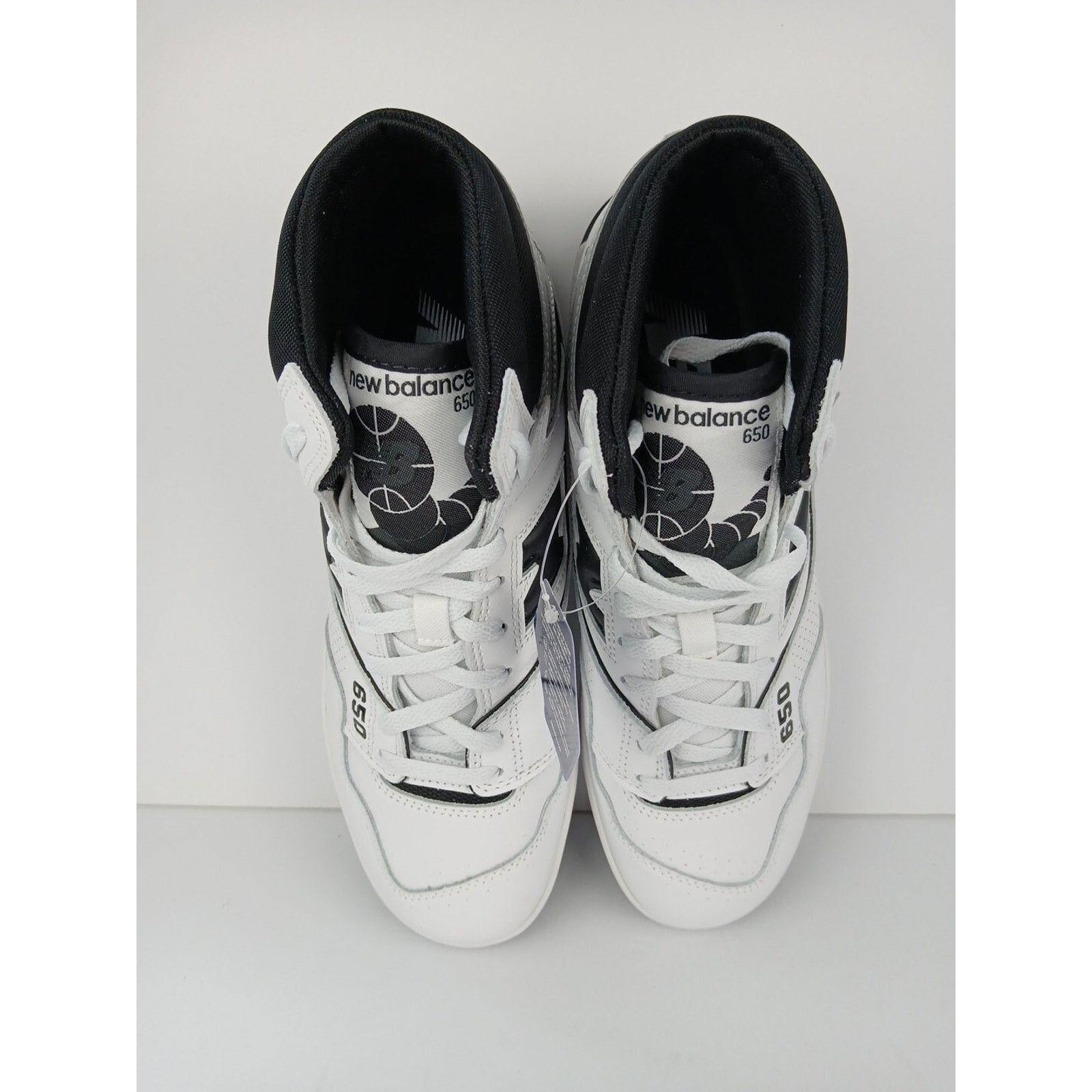 New Balance New Balance 650R Lifestyle White / BLK Shoes Men's Sz 11 Size US 11 / EU 44 - 12 Thumbnail