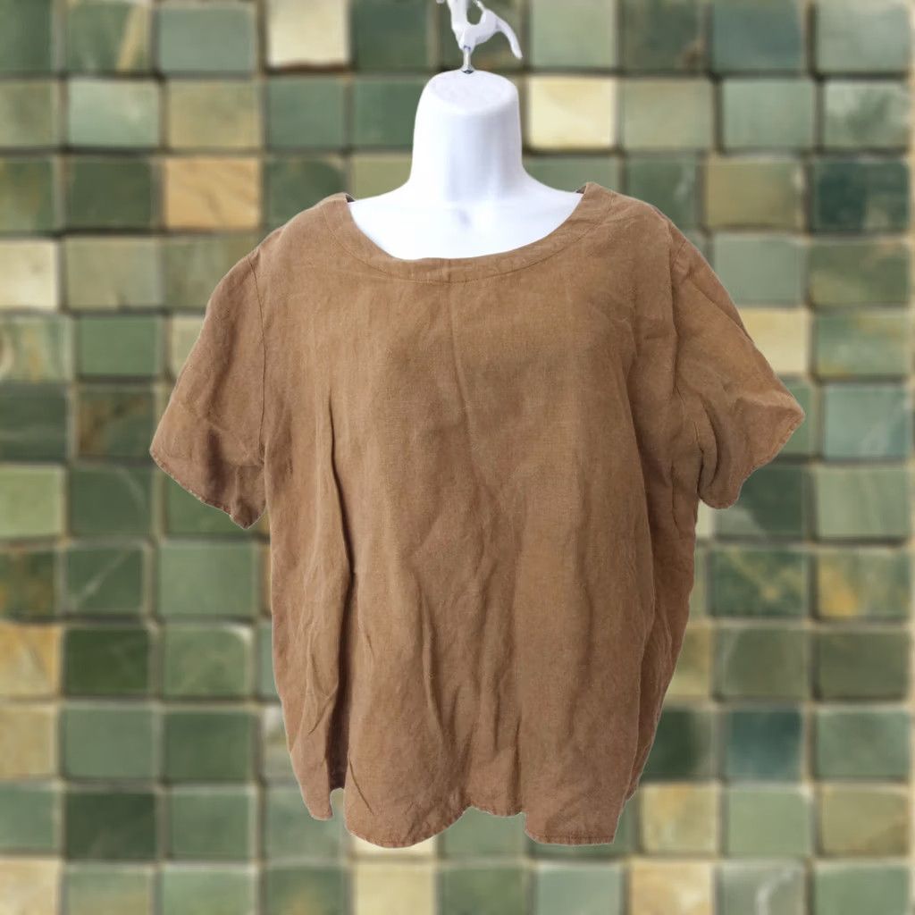 Vintage VINTAGE Cut Loose Linen Top Blouse Adult 1X Brown Womens 100% Linen Casual Shirt Relaxed Fit Size XL / US 12-14 / IT 48-50 - 1 Thumbnail