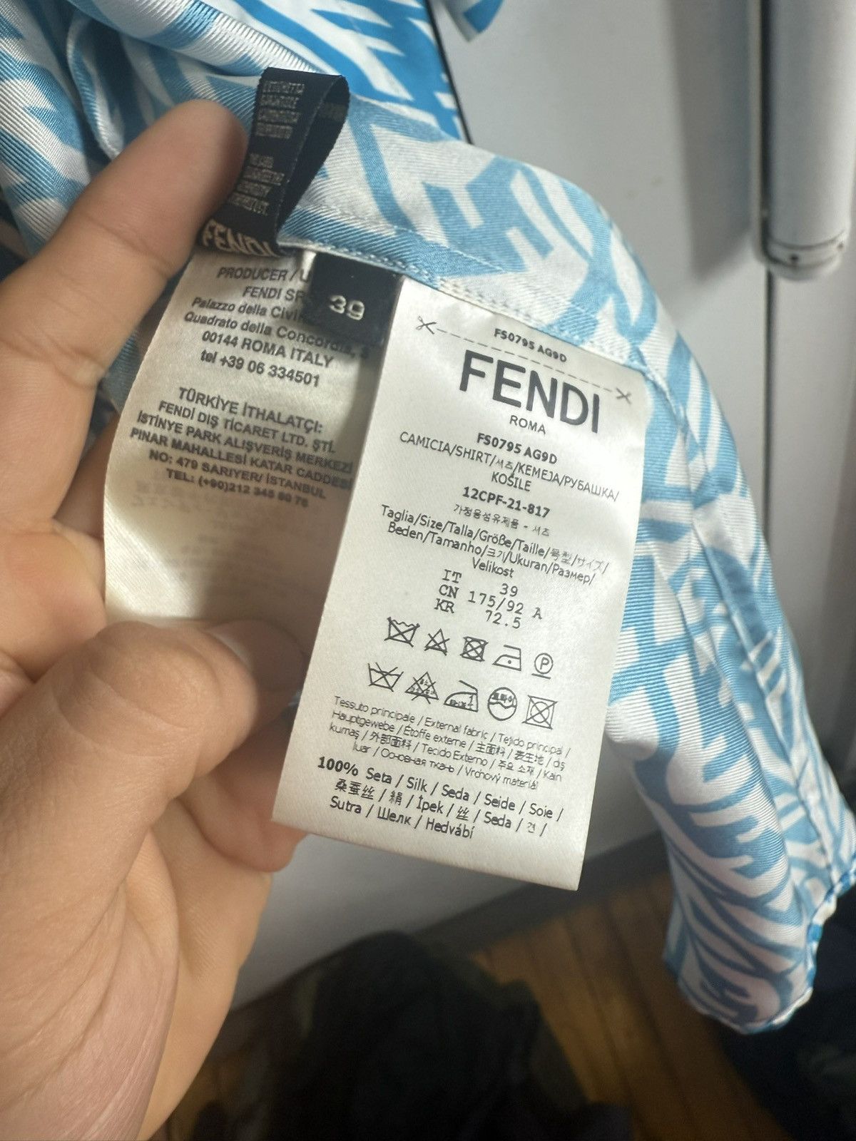 Fendi Fendi FF vertigo blue/white button up silk shirt Size US M / EU 48-50 / 2 - 6 Thumbnail