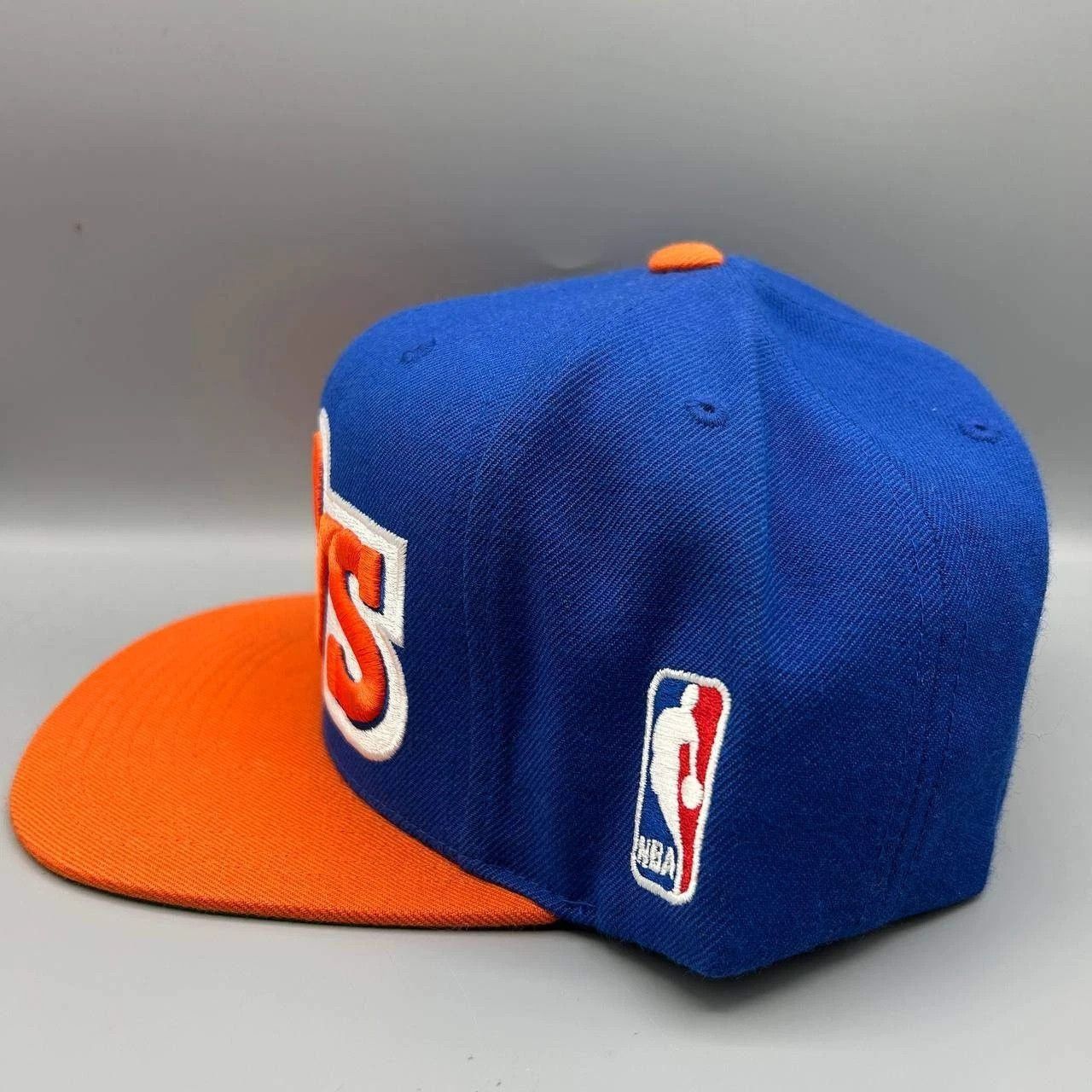 Mitchell & Ness Cleveland Cavaliers Cavs Hat Men Blue Orange Snap Back Cap Size ONE SIZE - 5 Thumbnail
