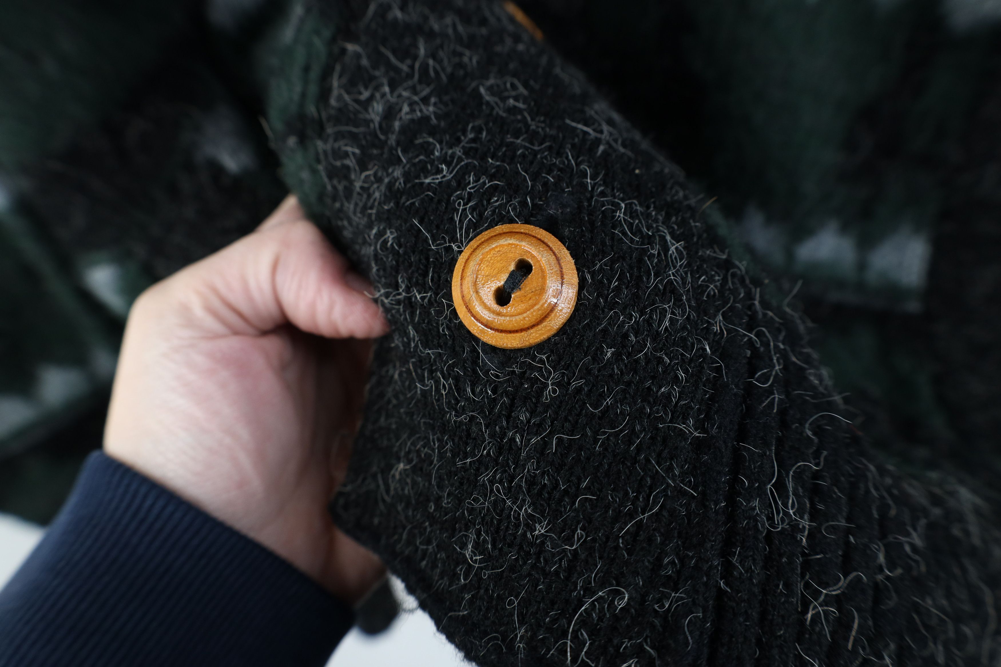 Vintage Vintage 90s Streetwear Wool Knit Shawl Cardigan Sweater USA Size US L / EU 52-54 / 3 - 4 Thumbnail