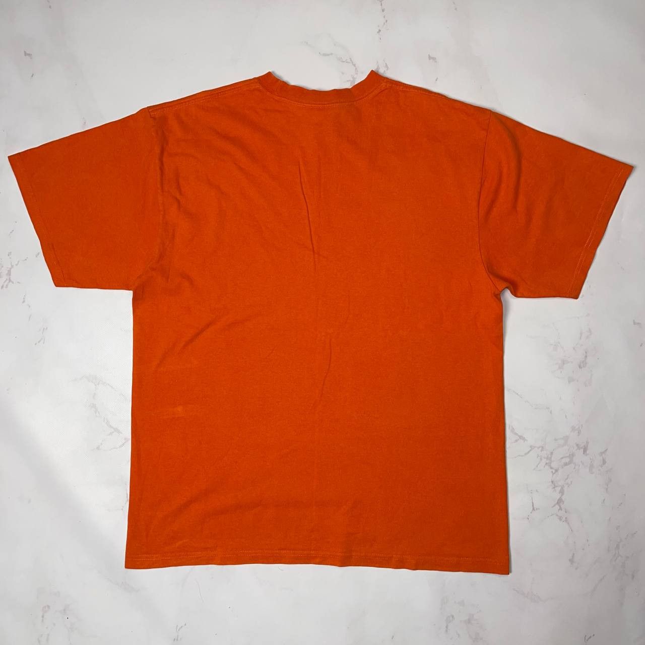Nike Nike × Vintage Vintage Nike Big Logo T-Shirt L Size Size US L / EU 52-54 / 3 - 11 Thumbnail