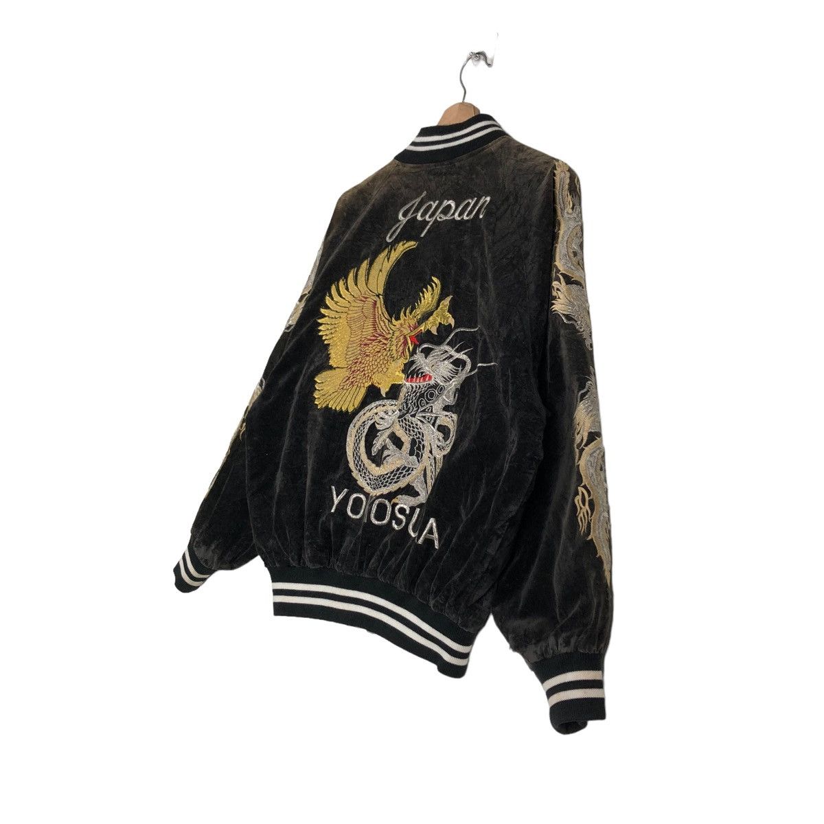 Toyo Enterprises 🔥VINTAGE VELVET SOUVENIR JACKET OVER PRINT JAPAN YOKOSUKA Size US M / EU 48-50 / 2 - 10 Thumbnail