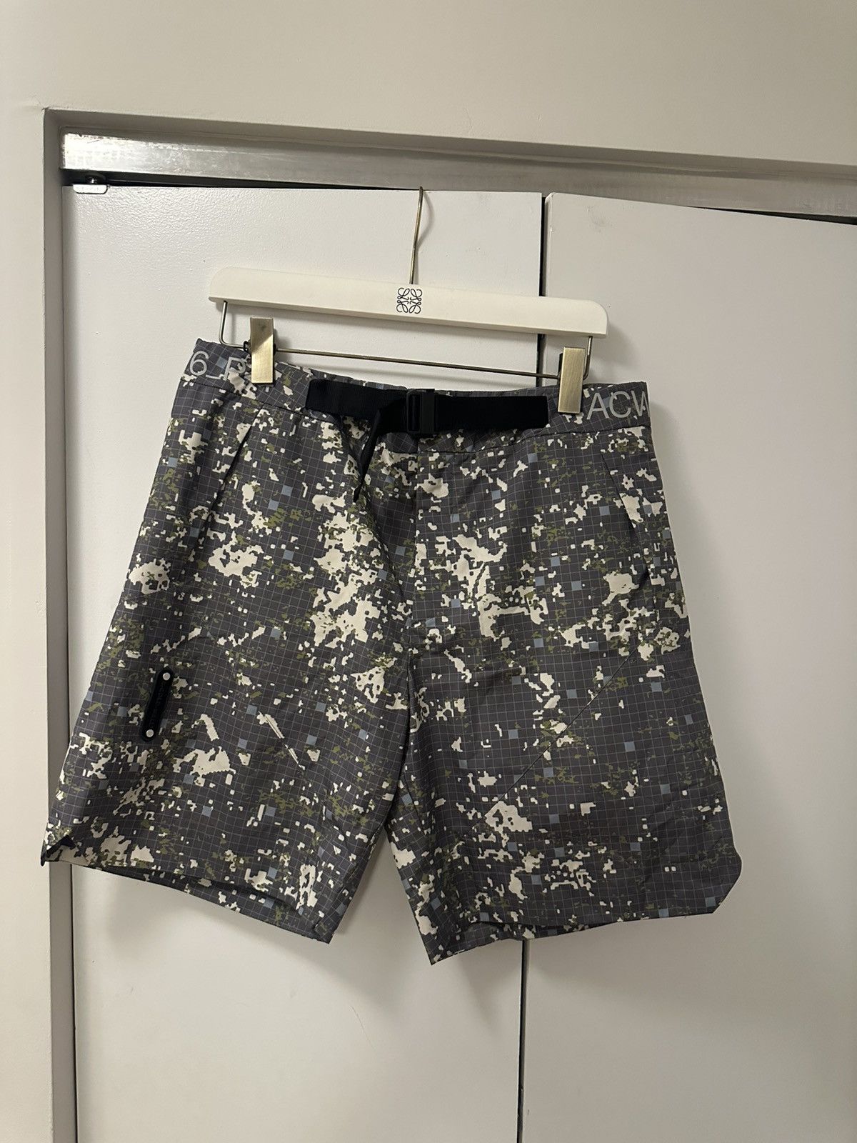 A-COLD-WALL* ACW Nephin Storm Shorts, size 52 Size US 36 / EU 52 - 1 Thumbnail