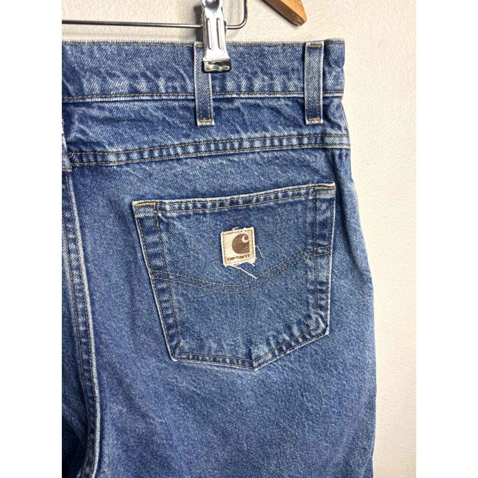 Carhartt Carhartt B17 Jeans Mens 36x32 Blue Medium Wash Relaxed Straight Denim Workwear Jeans Size US 36 / EU 52 - 2 Thumbnail