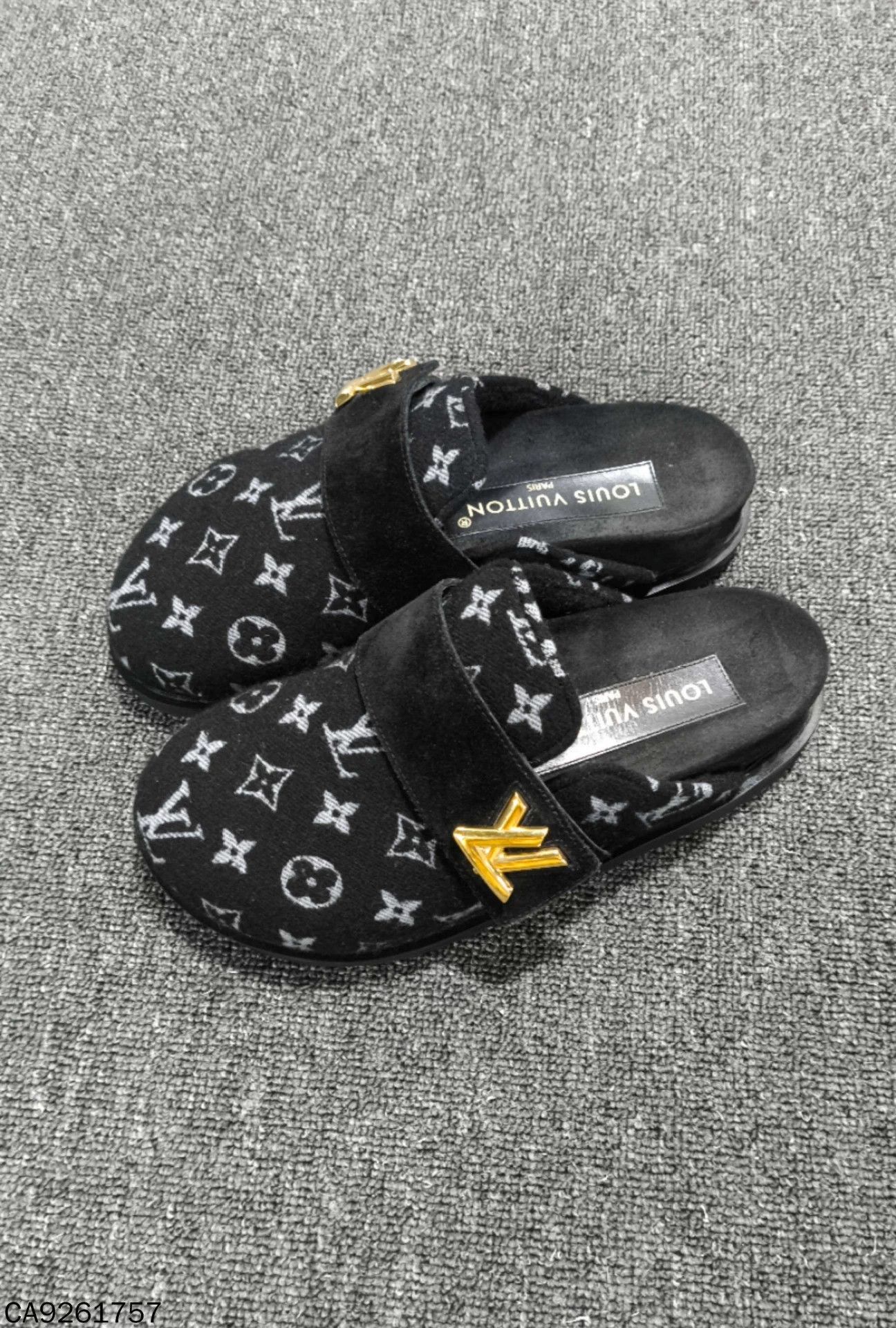 Louis Vuitton Louis Vuitton black all over print 98 New 37 sneakers Size US 6 / IT 36 - 1 Thumbnail