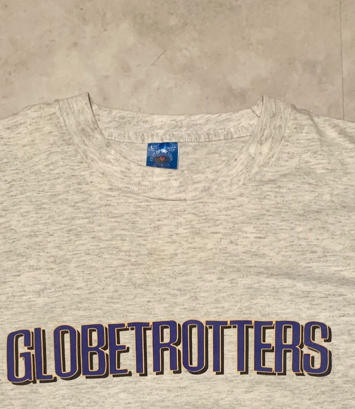 Vintage Signed Harlem Globetrotters tee 1996 tour Size US L / EU 52-54 / 3 - 4 Thumbnail