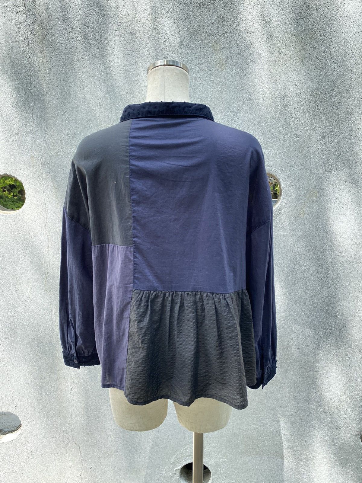 Designer × Japanese Brand l'atelier du savon Patchwork Navy and Beige Blouse Size M / US 6-8 / IT 42-44 - 2 Thumbnail