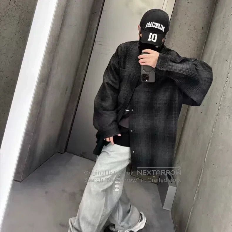 Balenciaga Balenciaga Logo printed checkered long-sleeved shirt Size US S / EU 44-46 / 1 - 5 Thumbnail