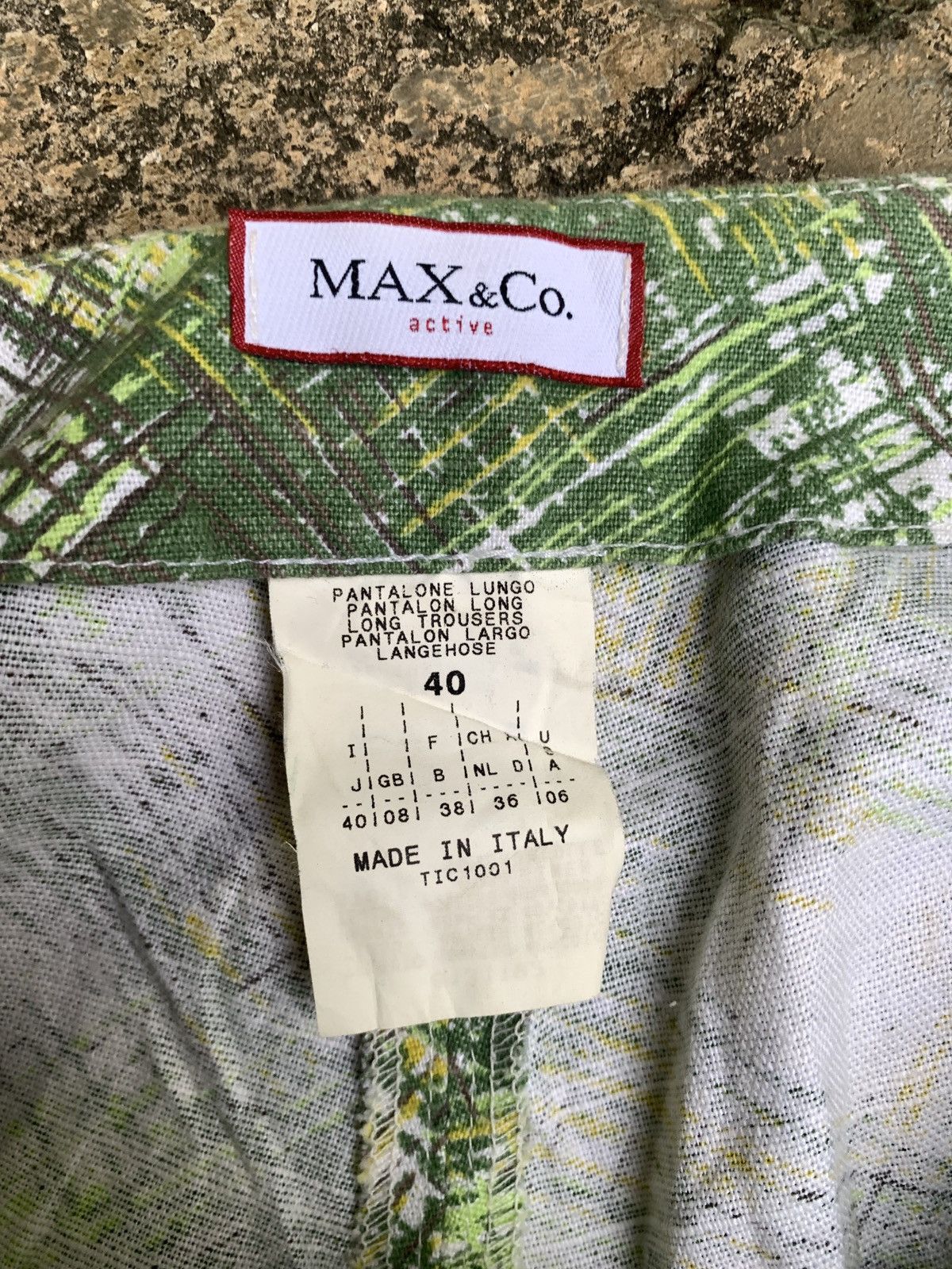 MAX&Co. Max&Co Italy Active Green Scratch Art Bootcut Stretchy Pants Size 28" / US 6 / IT 42 - 8 Thumbnail