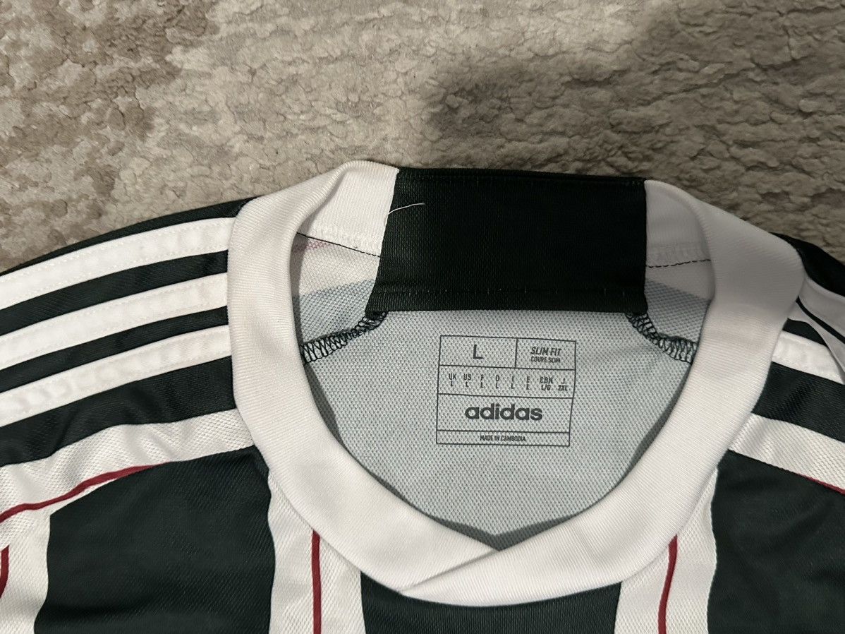 Adidas Manchester United 23/24 Jersey Size US L / EU 52-54 / 3 - 4 Thumbnail