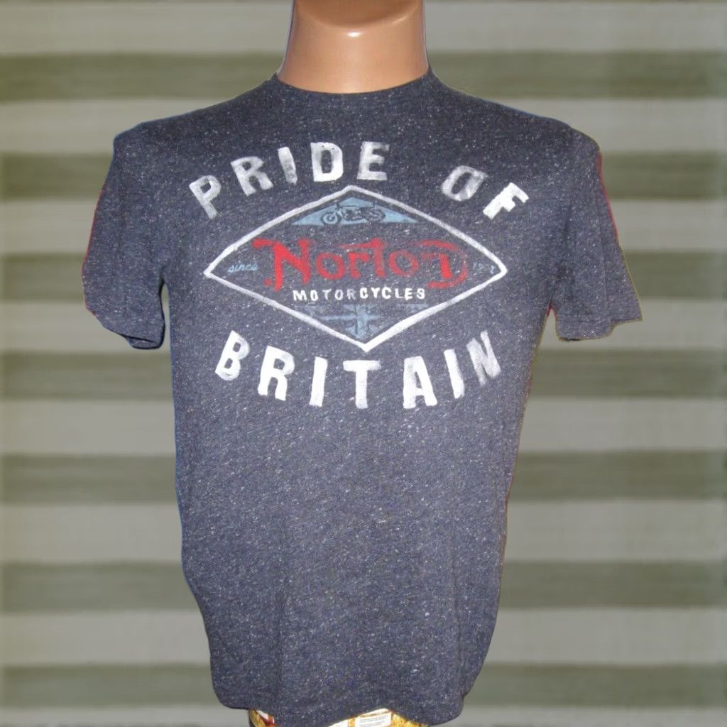 Etro NORTON MOTORCYCLES T Shirt Men's Small Pride of Britain Retro Bike 2015 ENGLAND Size US S / EU 44-46 / 1 - 1 Thumbnail