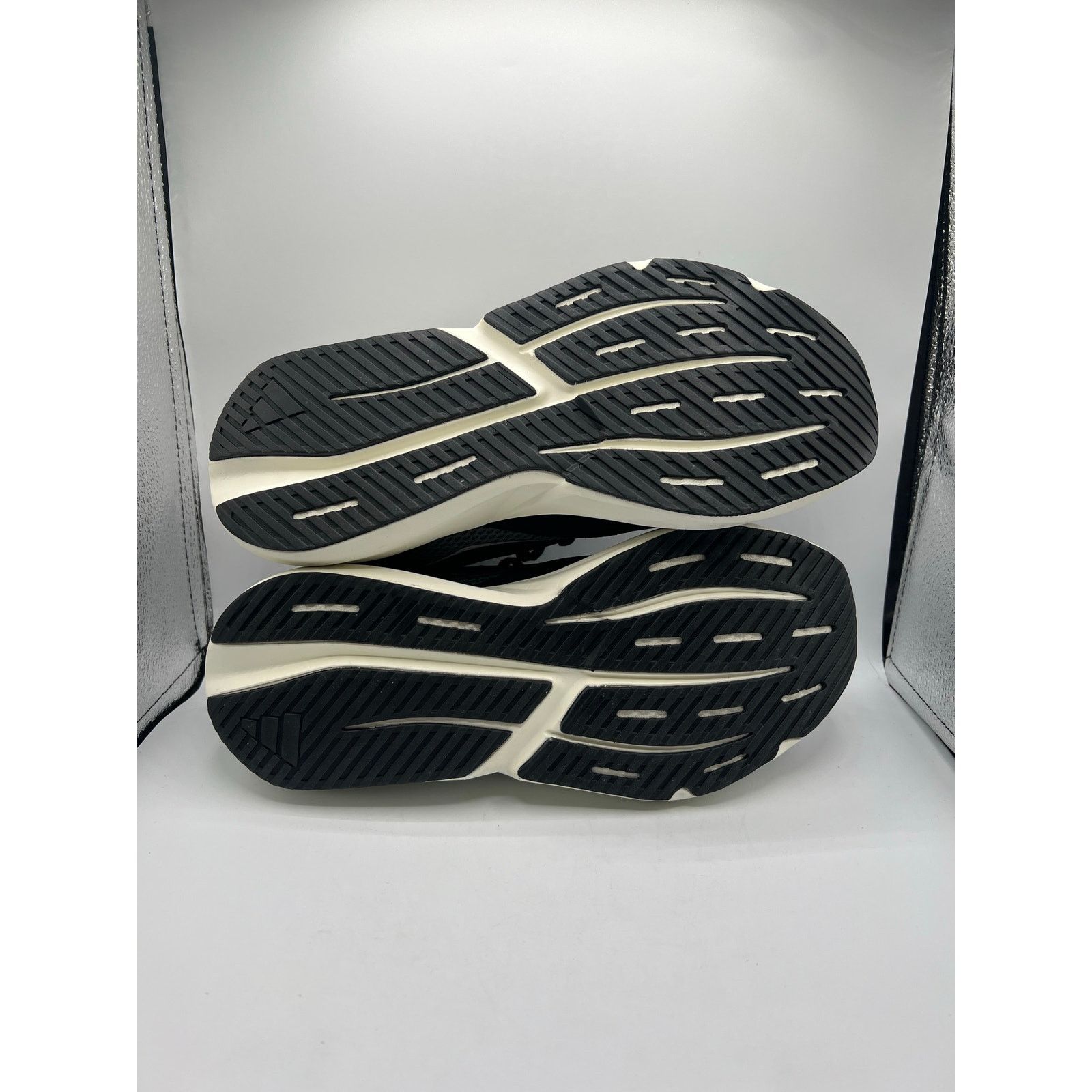 Adidas Adidas Lightstride “Black Silver Metallic” size 9.5 women’s Size US 9.5 / IT 39.5 - 5 Thumbnail