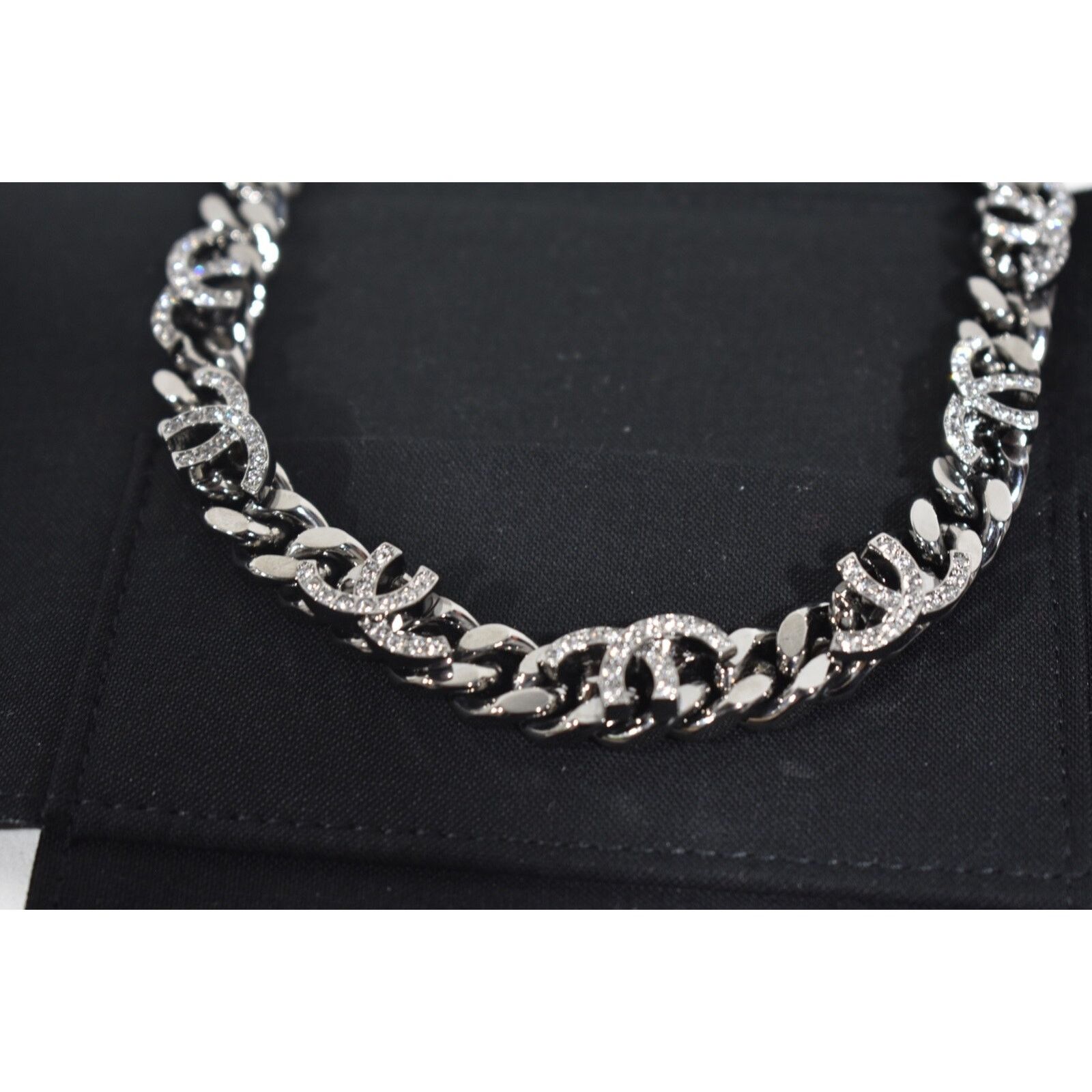 Chanel Chanel Cut Off Chain Cuban Link Crystal Choker Necklace Size ONE SIZE - 3 Thumbnail