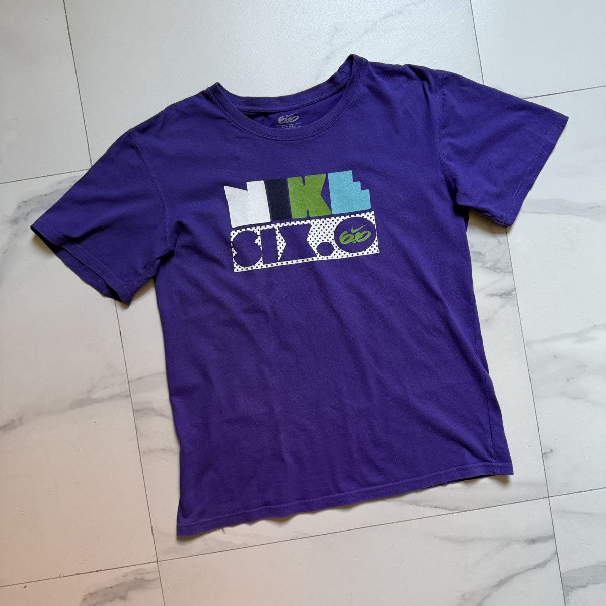 Nike Vintage Y2K Nike 6.0 Six.O T-Shirt Size US M / EU 48-50 / 2 - 3 Thumbnail