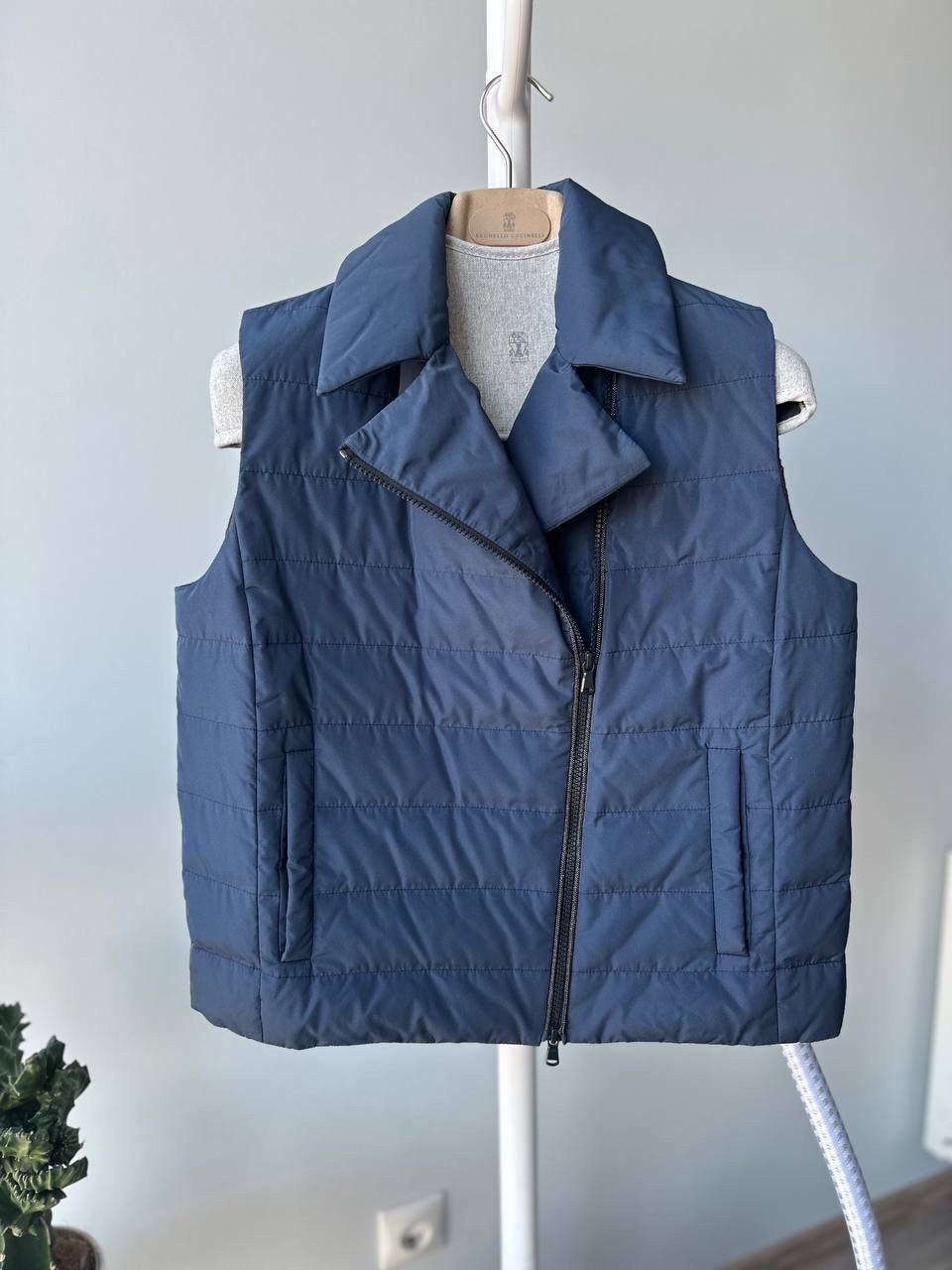 Brunello Cucinelli RRP4340$! Brunello Cucinelli Vest Down Puffer Ledies Size M / US 6-8 / IT 42-44 - 2 Thumbnail