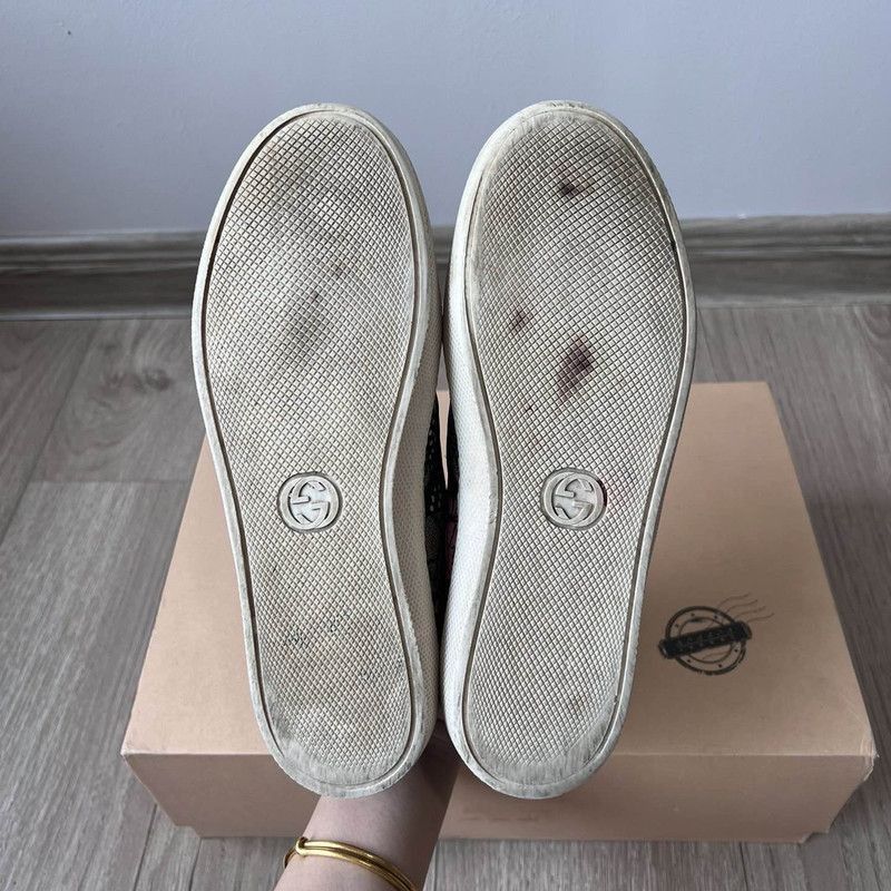 Gucci Gucci Floral Slip-On Sneakers with Tiger Motif -2508 Size US 6.5 / EU 39-40 - 4 Thumbnail