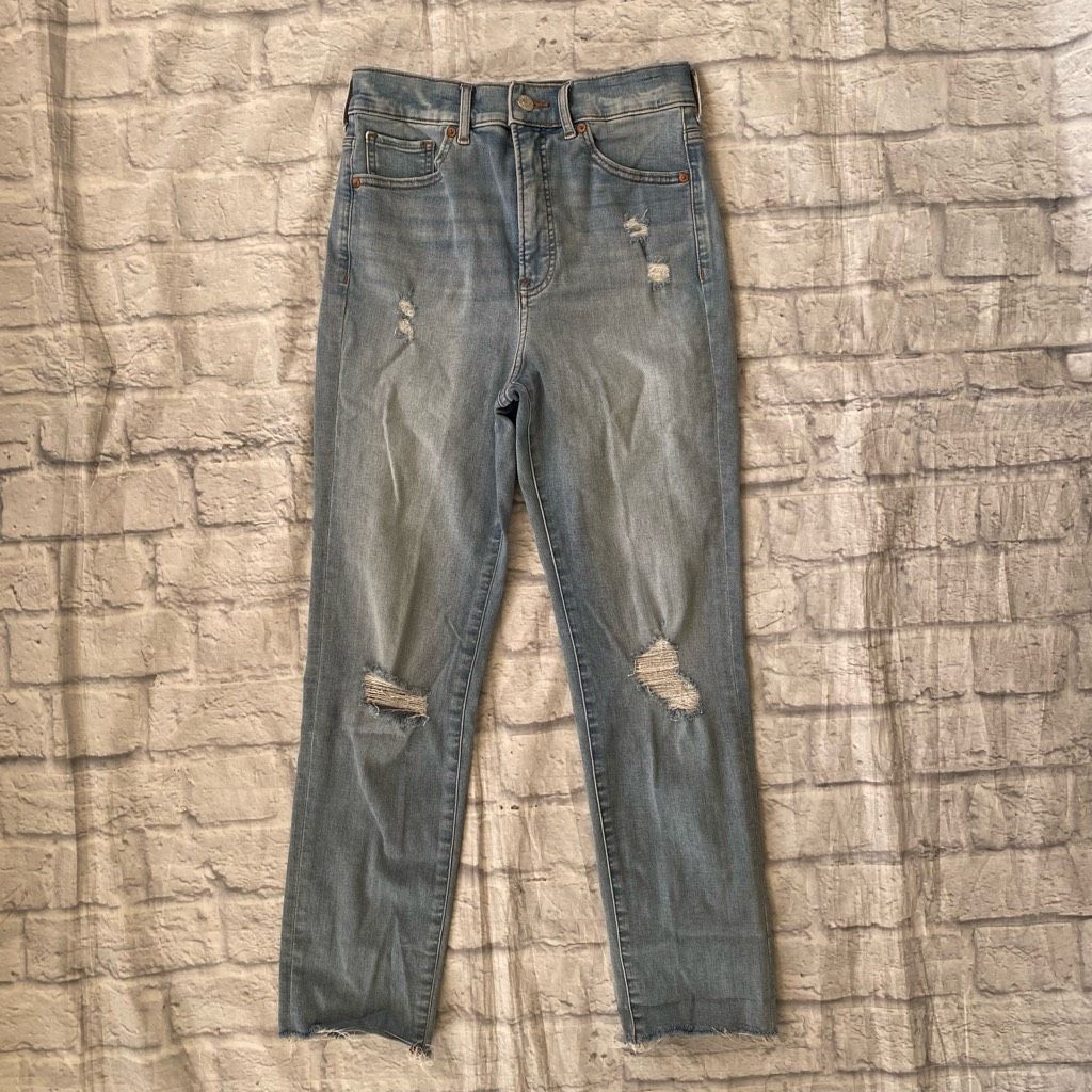 Express Express slim super high rise women 2 cotton blend distressed Size 26" / US 2 / IT 38 - 1 Thumbnail