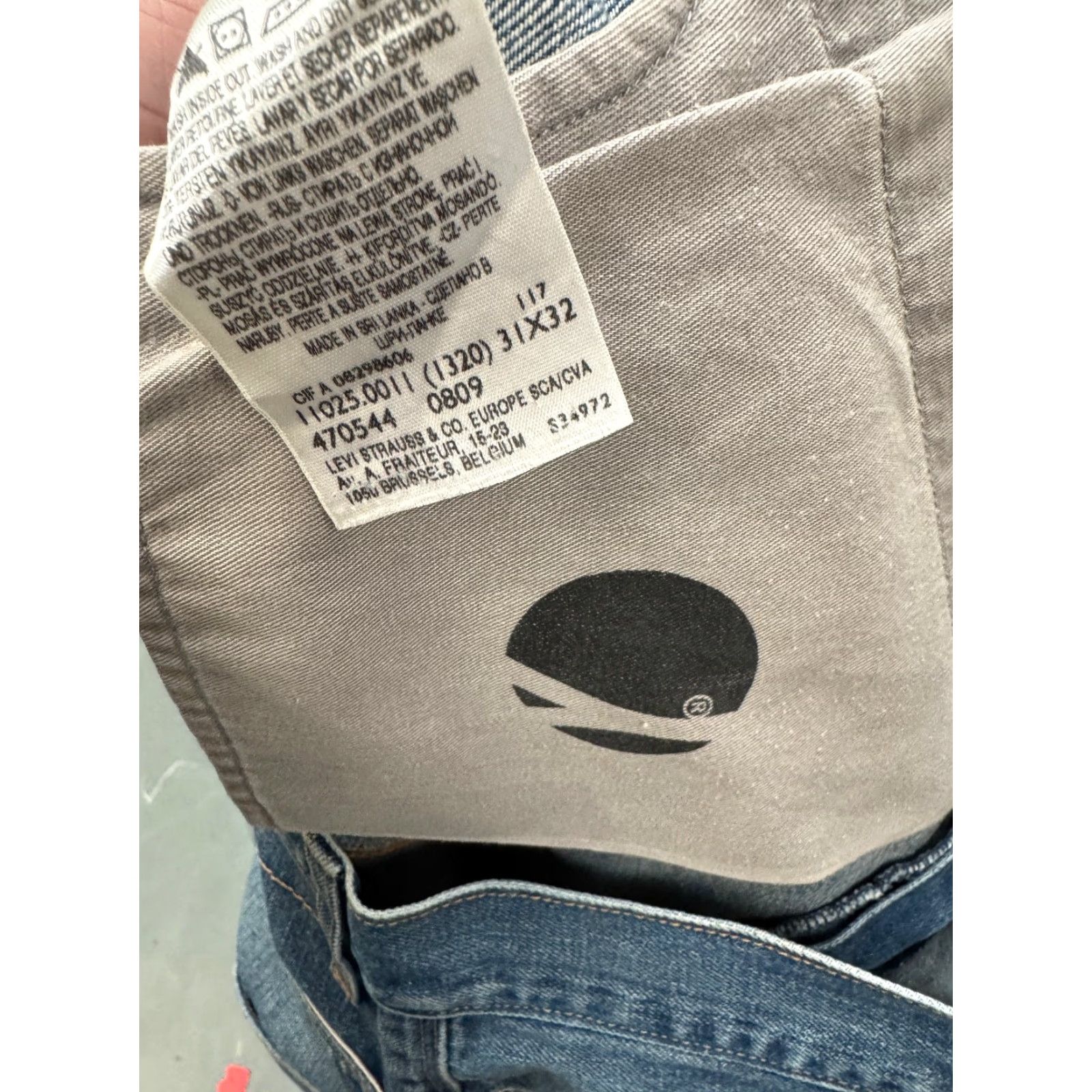 Levi's **Vintage Levi's Twisted Engineered Jeans - Blue - M 31 W 32 90s** User: **Vintage Levi's Twisted Engineered Jeans - Blue - Adult 31 W 32 90s** Size US 31 - 5 Thumbnail