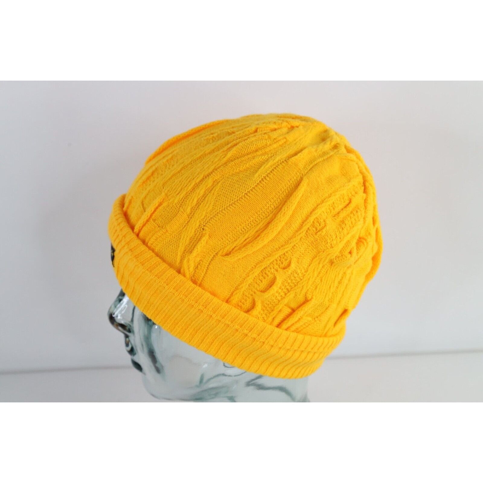 Vintage Vintage 90s Coogi Style Textured Knit Winter Beanie Hat Cap Size ONE SIZE - 2 Thumbnail