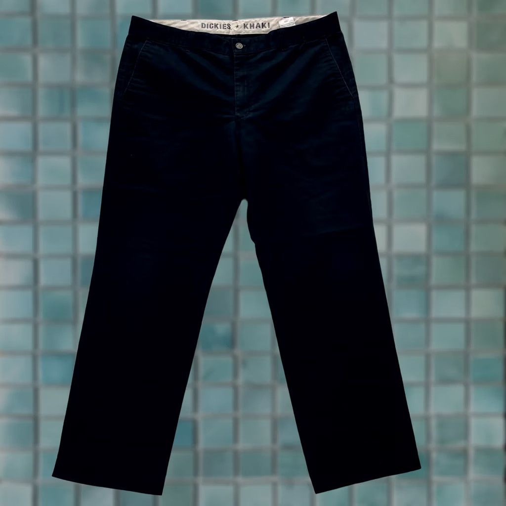 Dickies Dickies Pants Mens 40x29 Black Khakis Cotton Tapered Leg Regular Fit Zip Fly Pants Mens Regular Khakis Black 40x29 Dickies Size US 40 / EU 56 - 1 Thumbnail