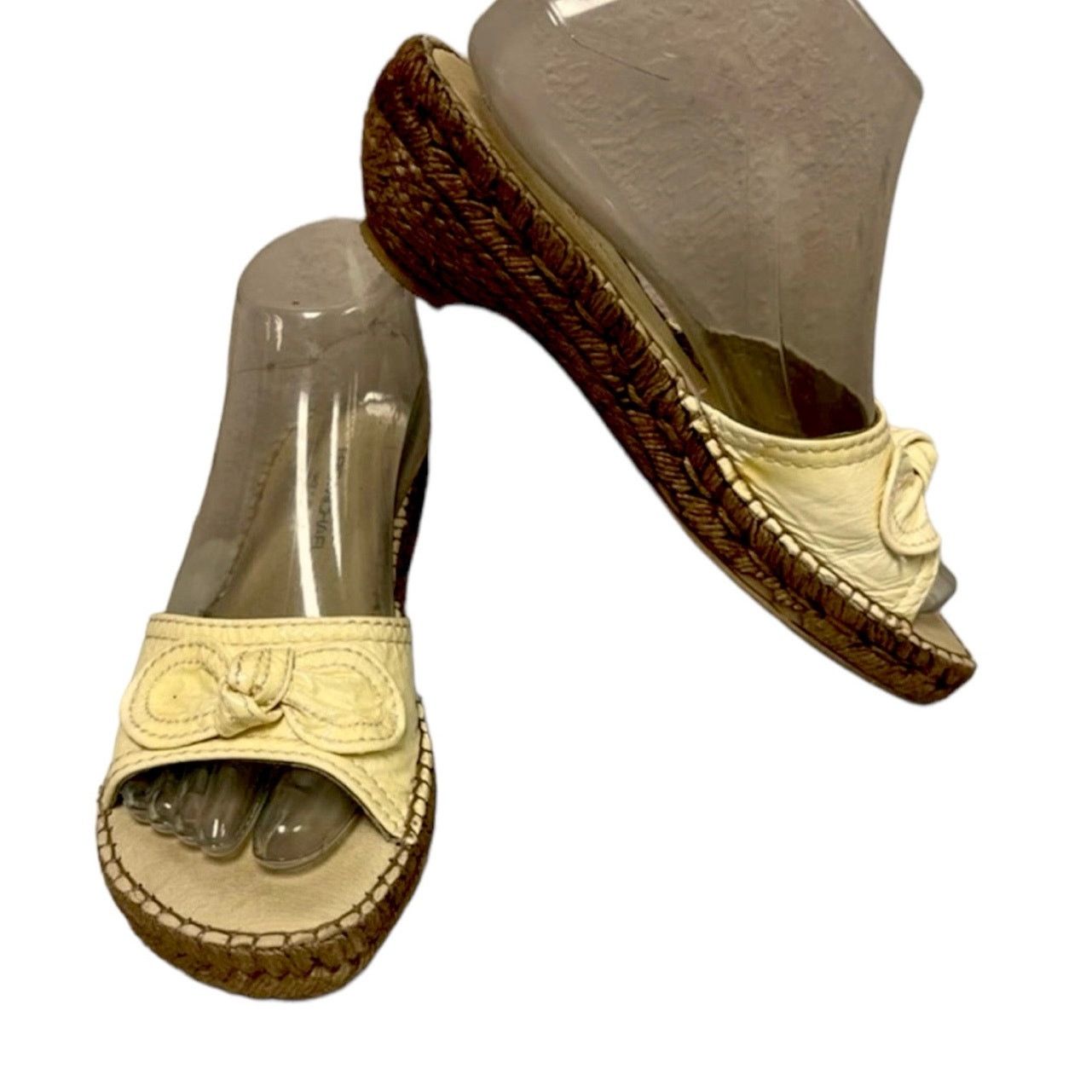 Other Eric Michael patent leather wedge slide size 38 / 7.5 - 8 Size US 7.5 / IT 37.5 - 2 Thumbnail
