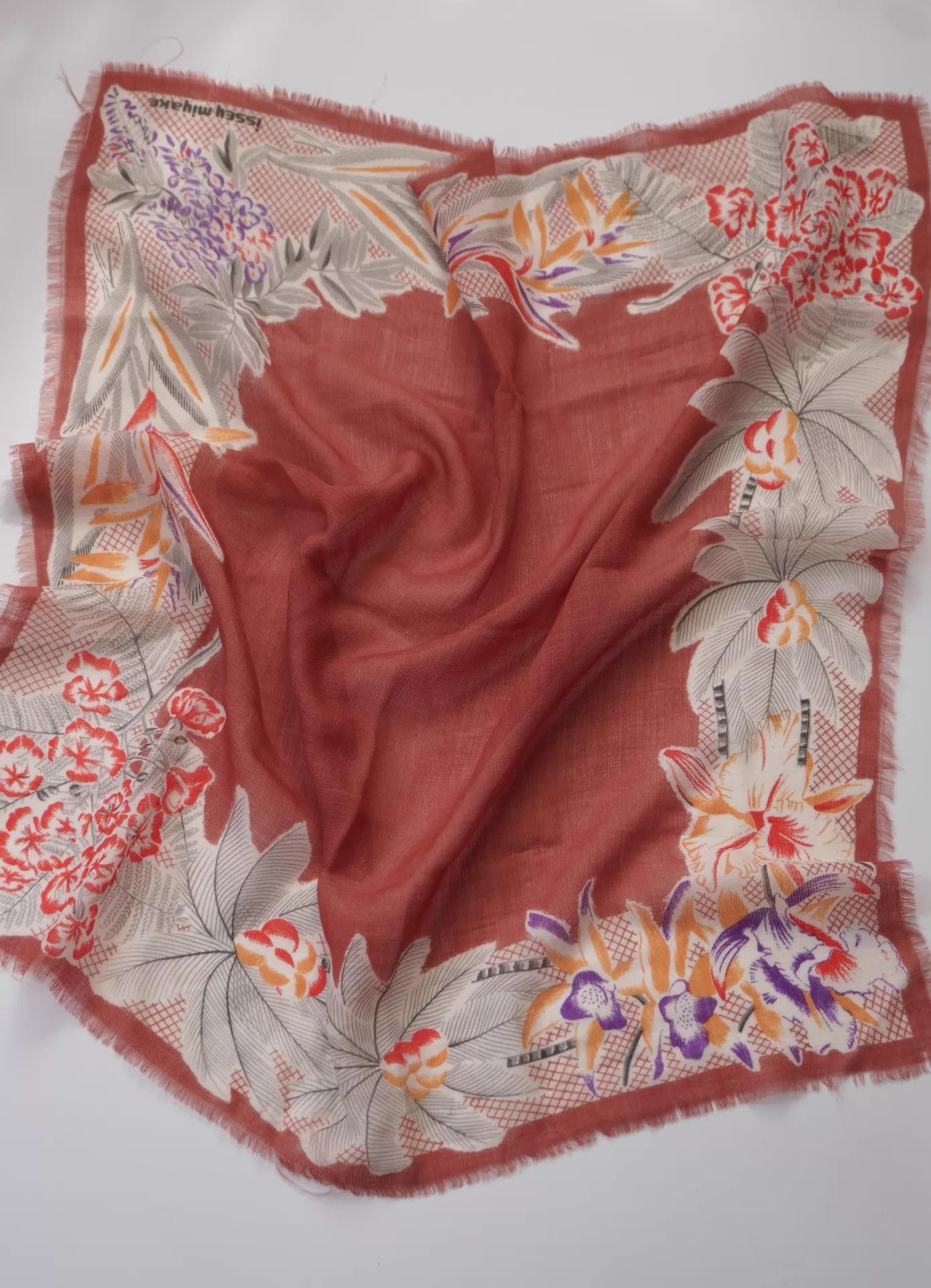 Issey Miyake Issey Miyake 1970s Salmon Pink Tropical Floral Wool Scarf Size ONE SIZE - 2 Thumbnail