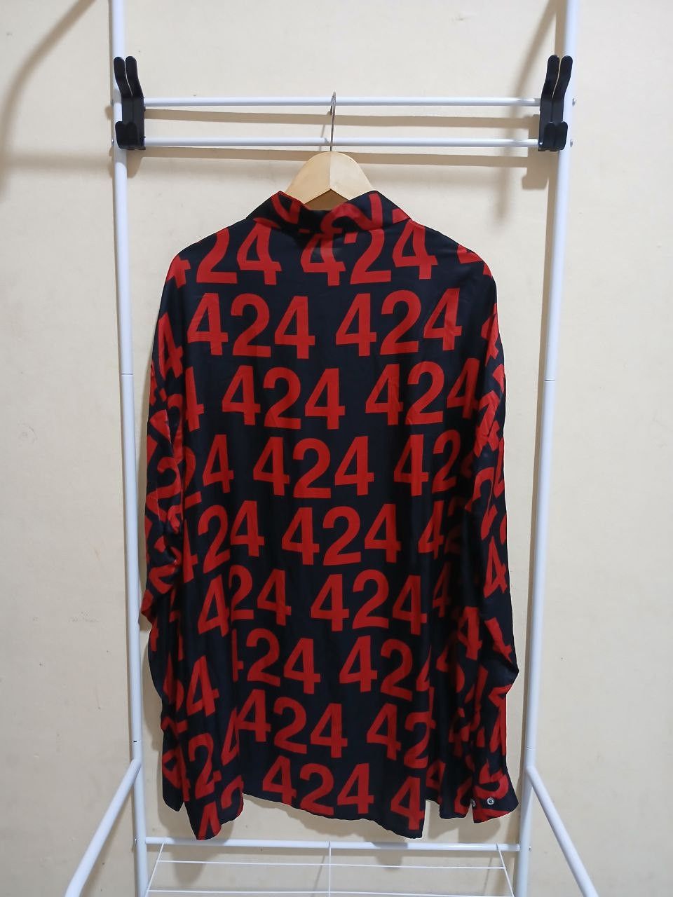 424 🔥FINAL PRICE 🔥 424 Black/Red Allover Logo Button Down LS Size US XL / EU 56 / 4 - 3 Thumbnail