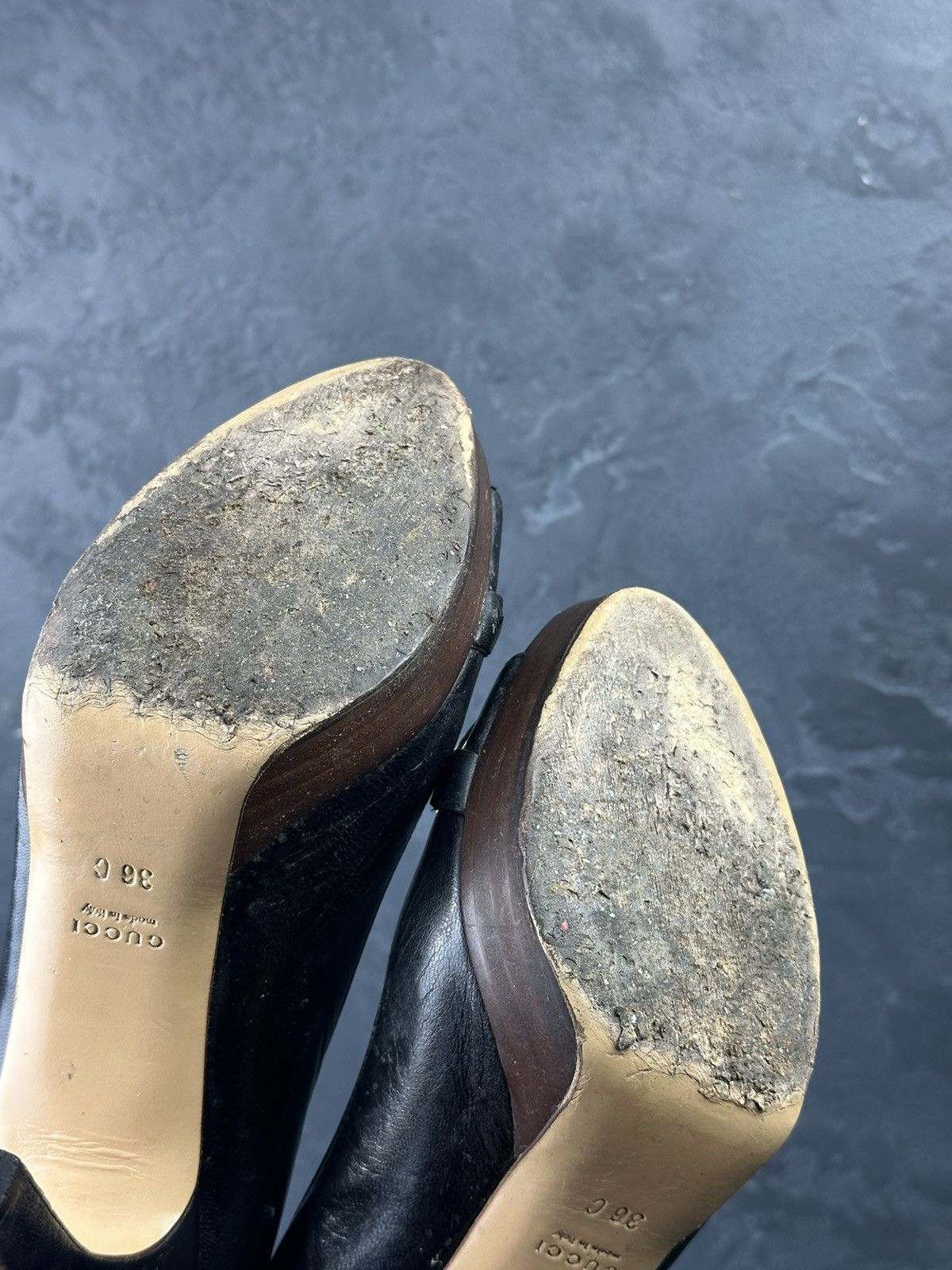 Gucci × Tom Ford × Vintage Vintage Gucci 90S Tom Ford Era Horsebit Heels Size US 6 / IT 36 - 8 Thumbnail