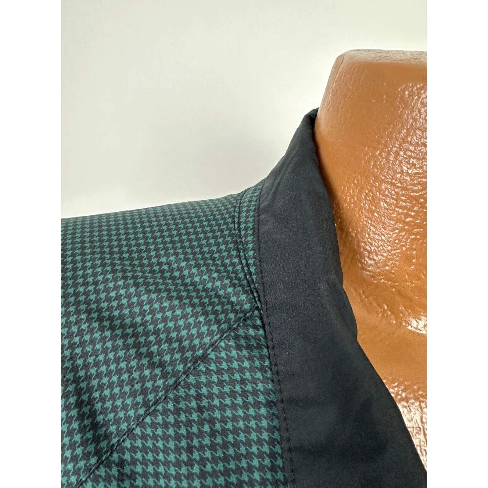 Footjoy VINTAGE FootJoy DryJoys Golf Windbreaker Jacket Men Large Full-Zip Lined Houndstooth Bellsouth Green Size US L / EU 52-54 / 3 - 4 Thumbnail