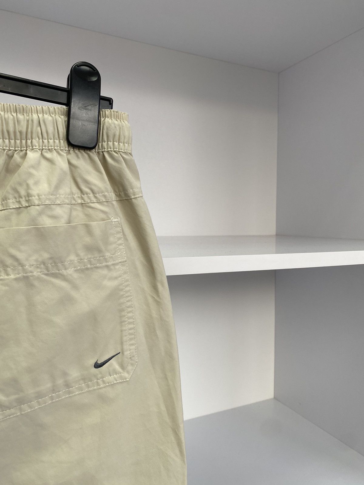 Nike × Vintage Nike Vintage Swoosh Beige Shorts Size US 34 / EU 50 - 13 Thumbnail