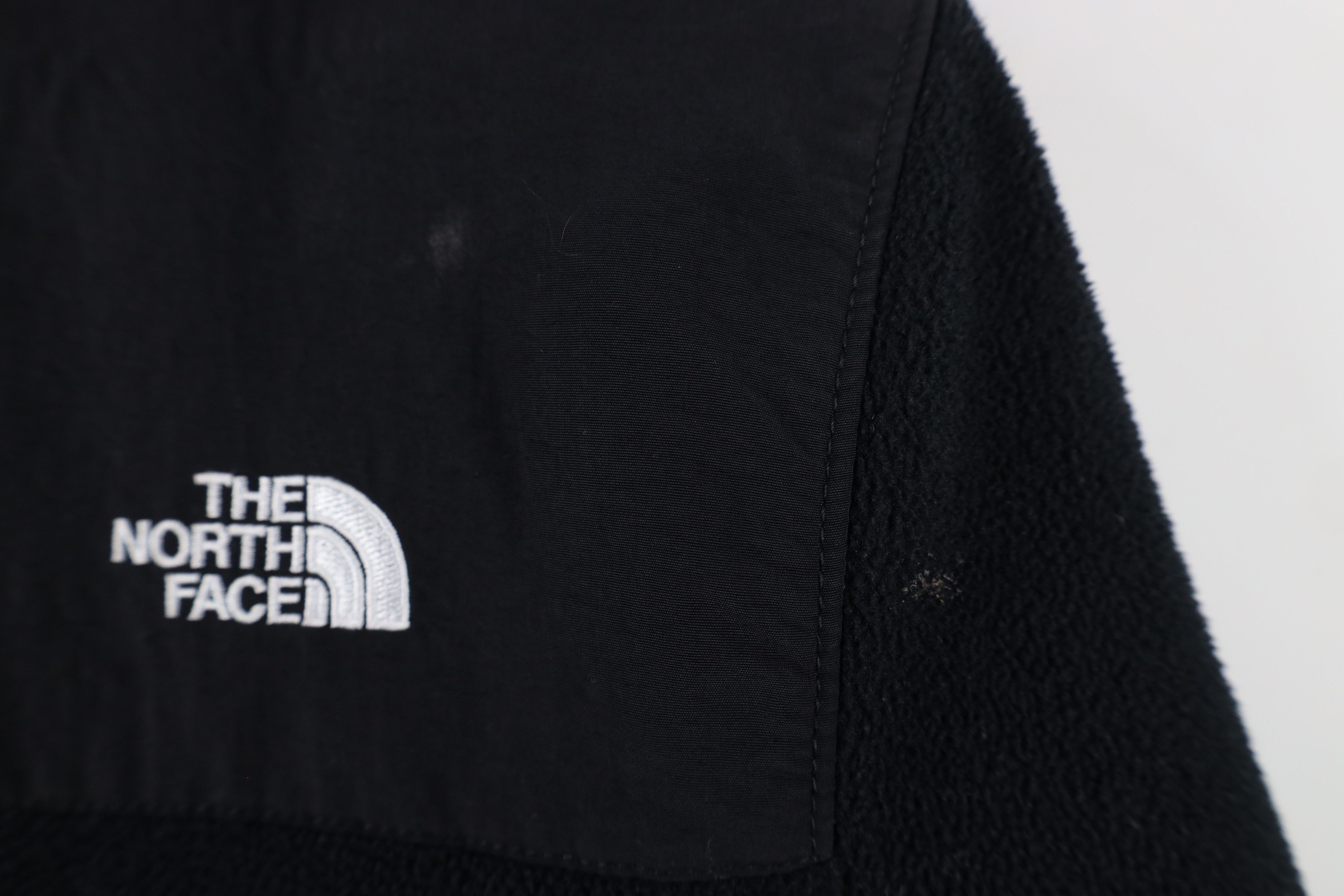 The North Face × Vintage Vintage The North Face Denali Fleece Zip Jacket Black Size M / US 6-8 / IT 42-44 - 13 Thumbnail