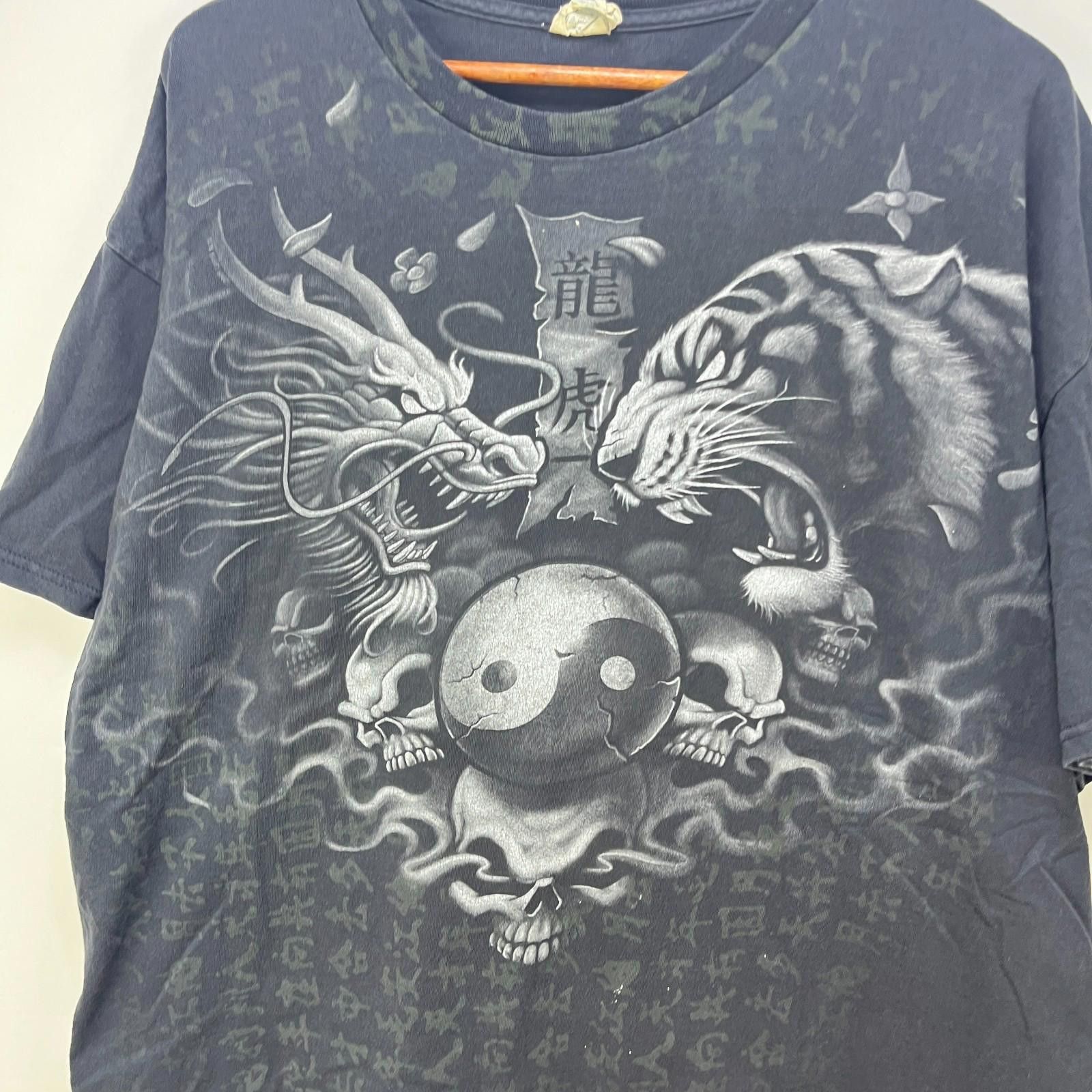 Vintage Vintage Y2K Dragon Flames Skull Skater AOP T Shirt 2XL Baggy Size US XXL / EU 58 / 5 - 2 Thumbnail