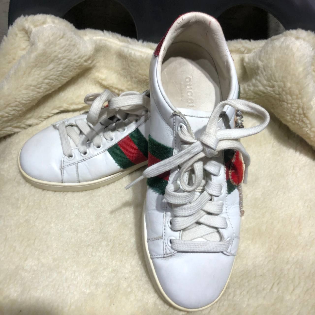 Gucci Gucci Ace Heart Low top sneakers Size US 6 / IT 36 - 1 Thumbnail
