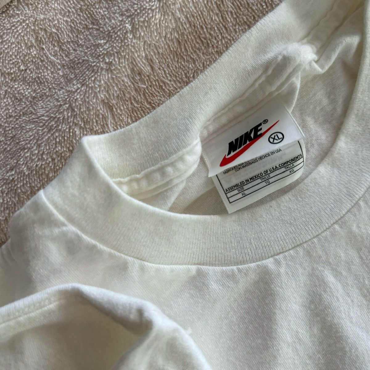 Vintage Grail-level Nike NBA piece Size US XL / EU 56 / 4 - 2 Thumbnail